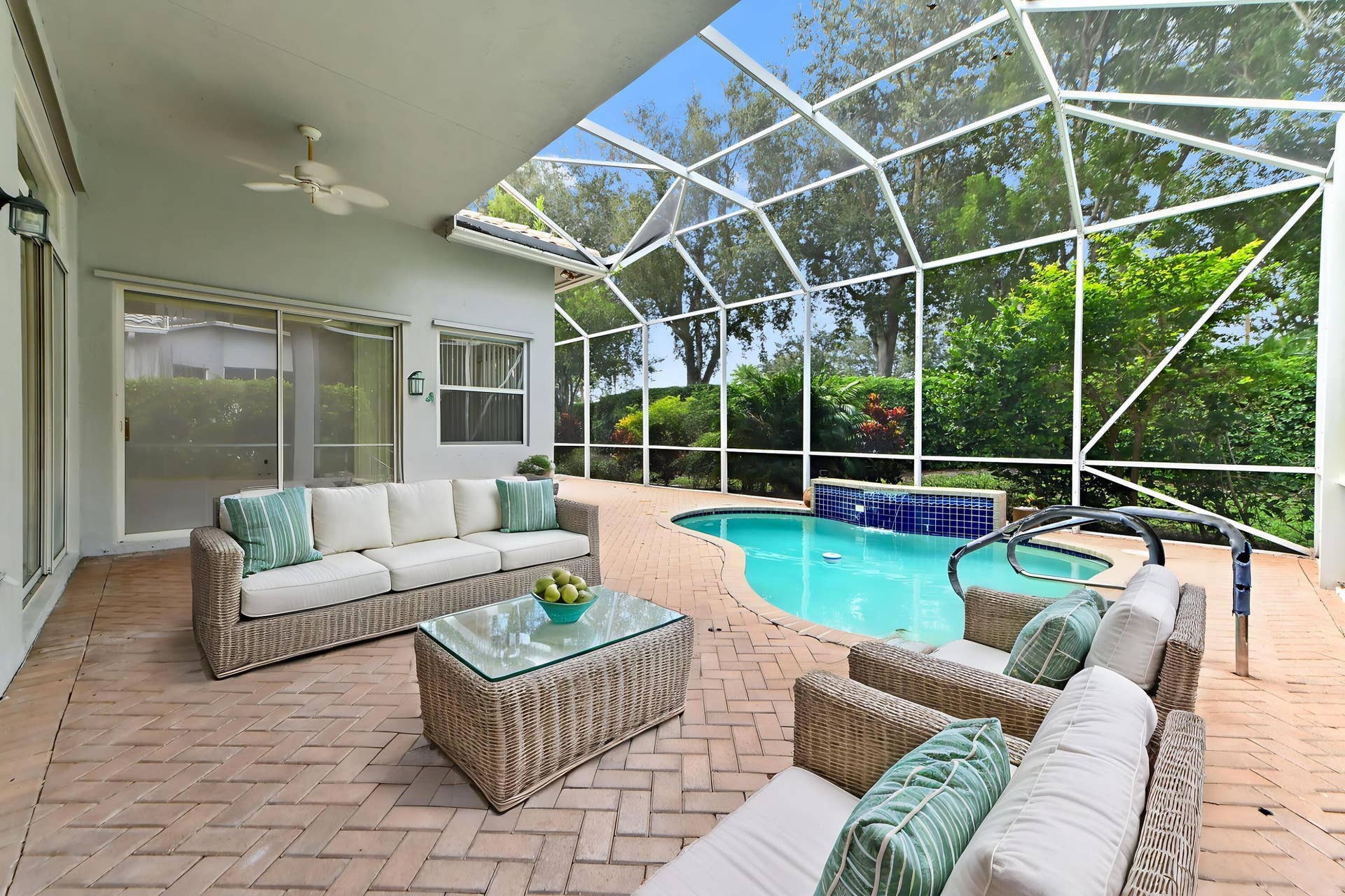 6389 Cortona Street, Lake Worth, FL 33467 33-pool-02_VS