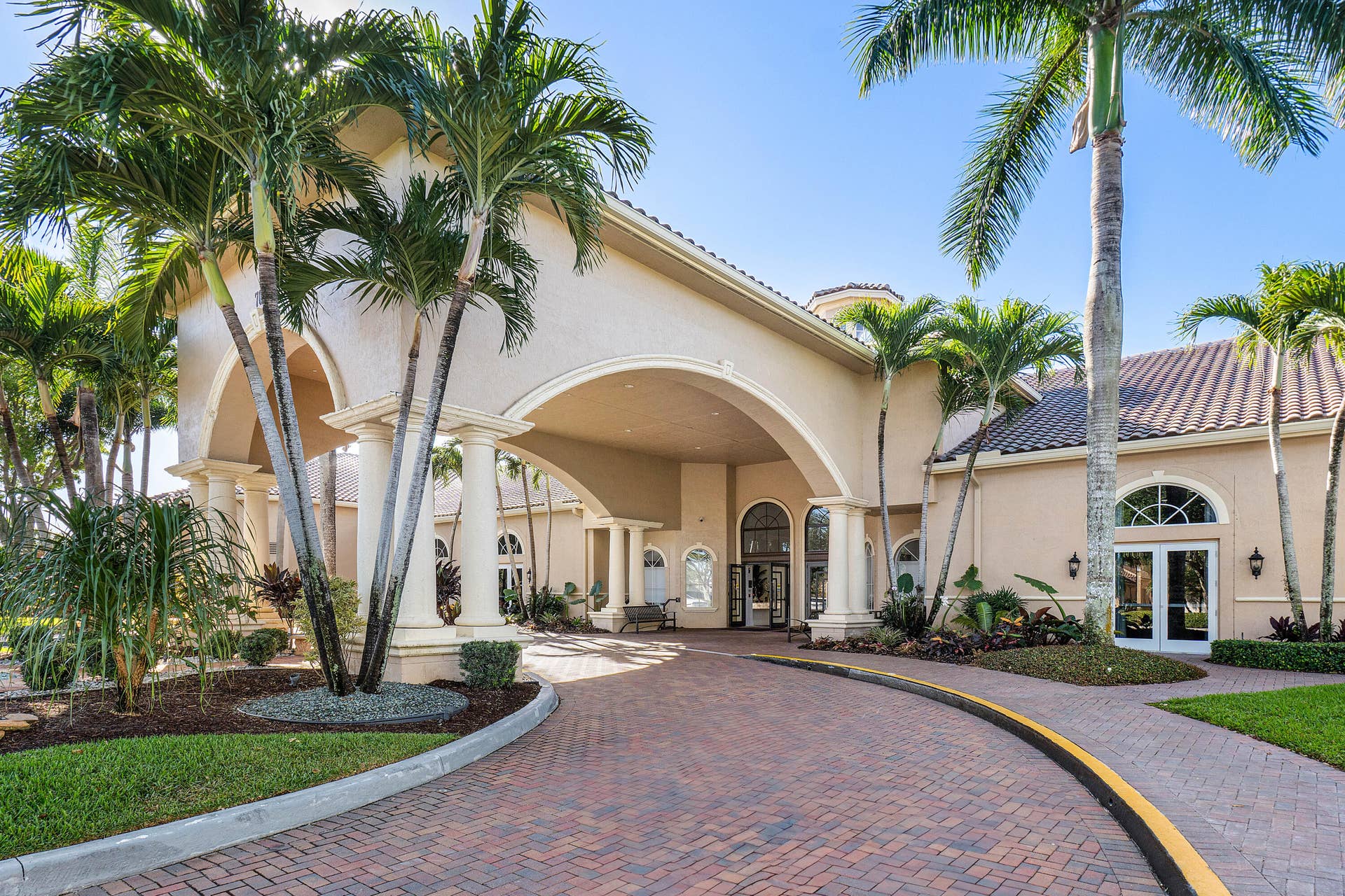 Clubhouse Entry