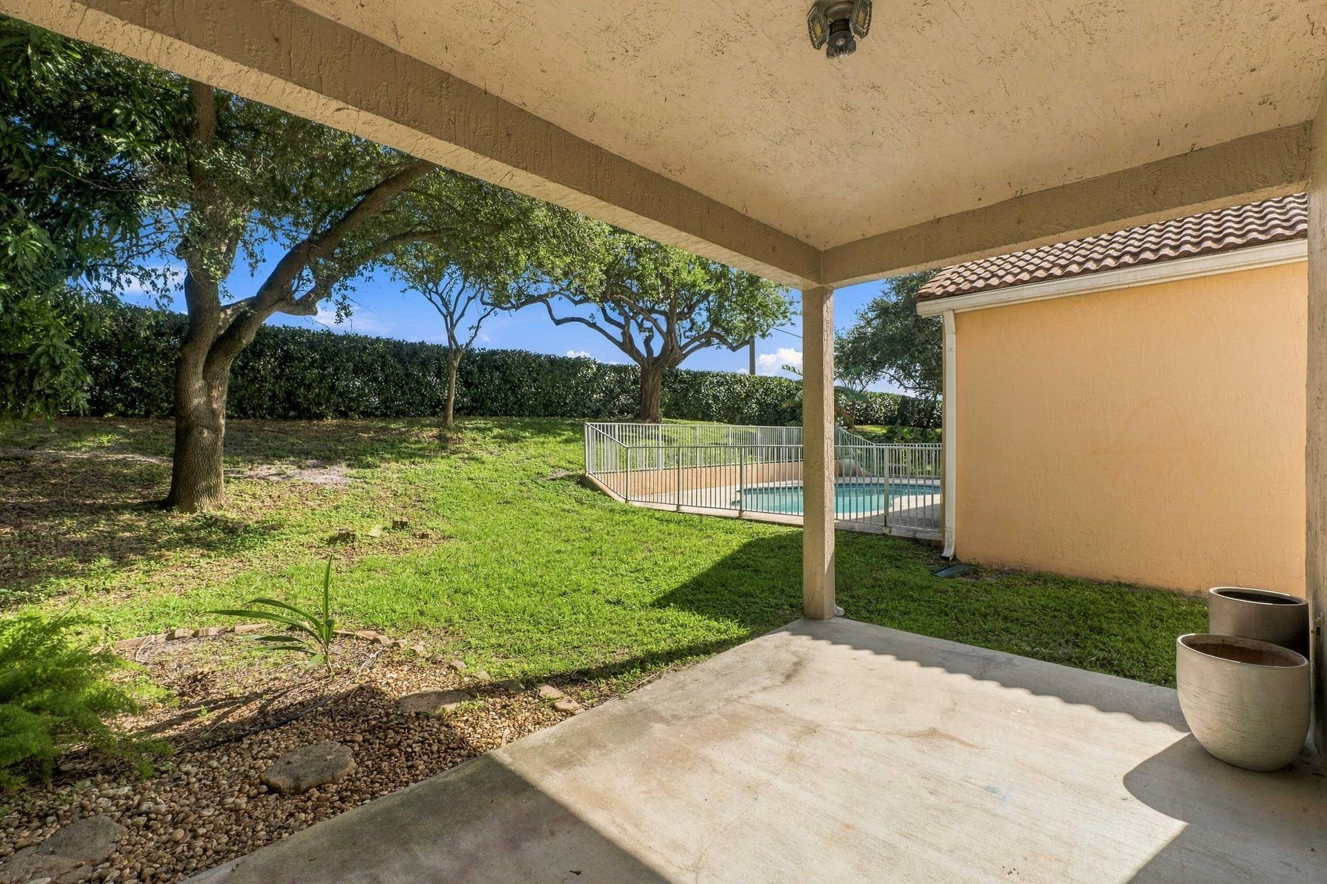 6355 NW 80th Dr_037