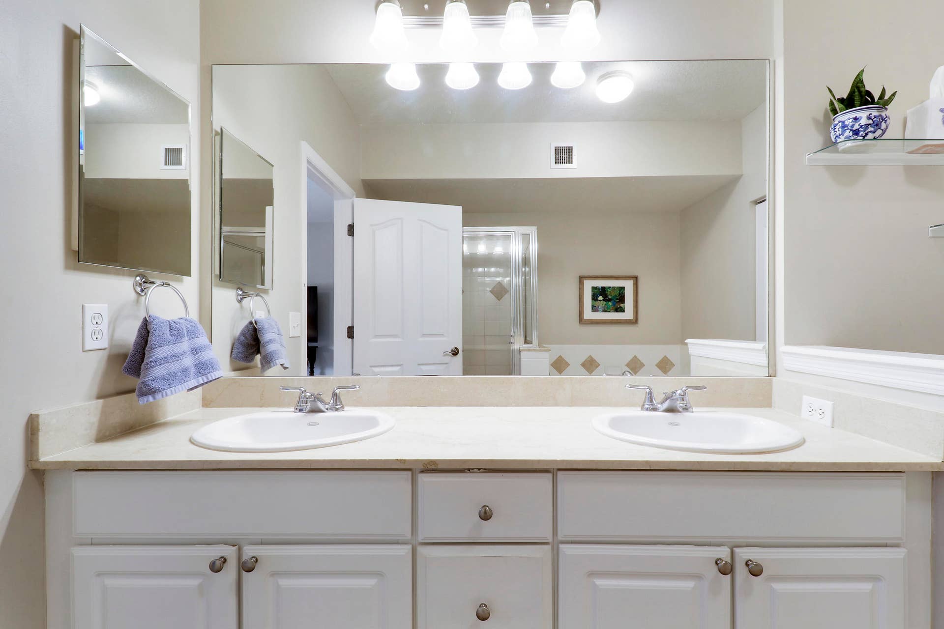776 Dakota Drive, #106, Jupiter, FL 33458 Primary Bathroom