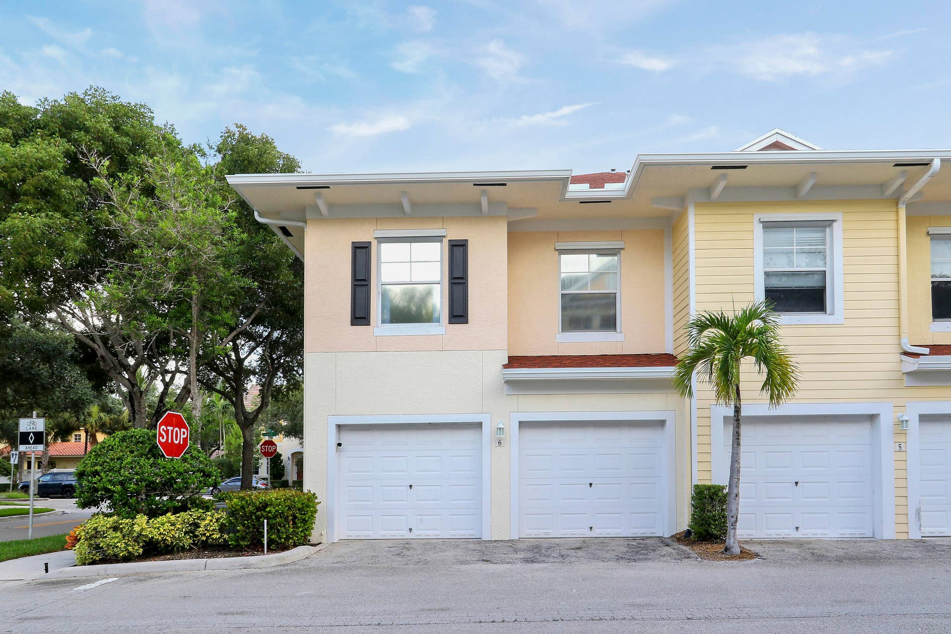 776 Dakota Drive, #106, Jupiter, FL 33458 Two Car Garage