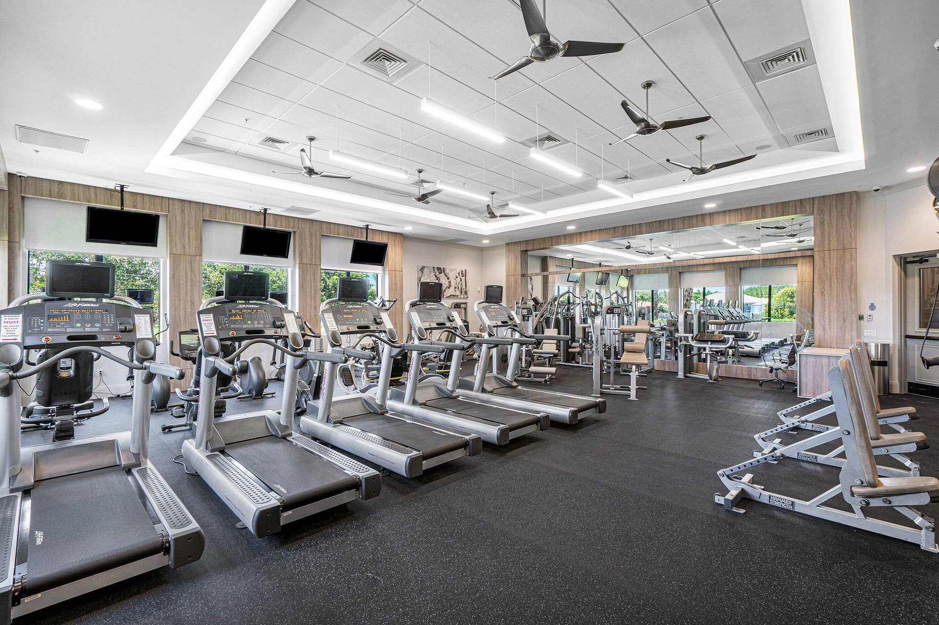 078-7168CorningCircle-BoyntonBeach-FL-33