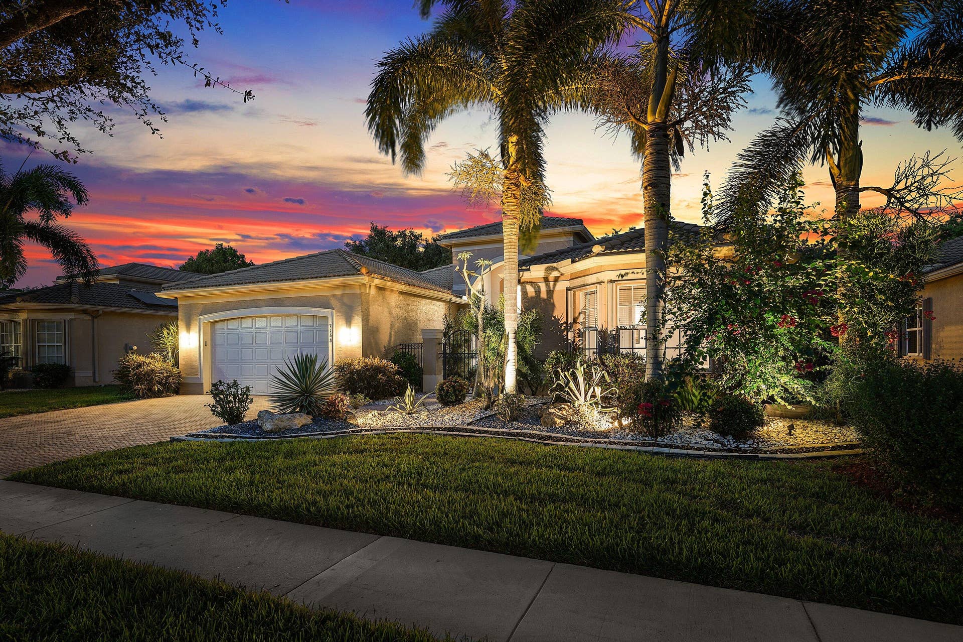 089-7168CorningCircle-BoyntonBeach-FL-33