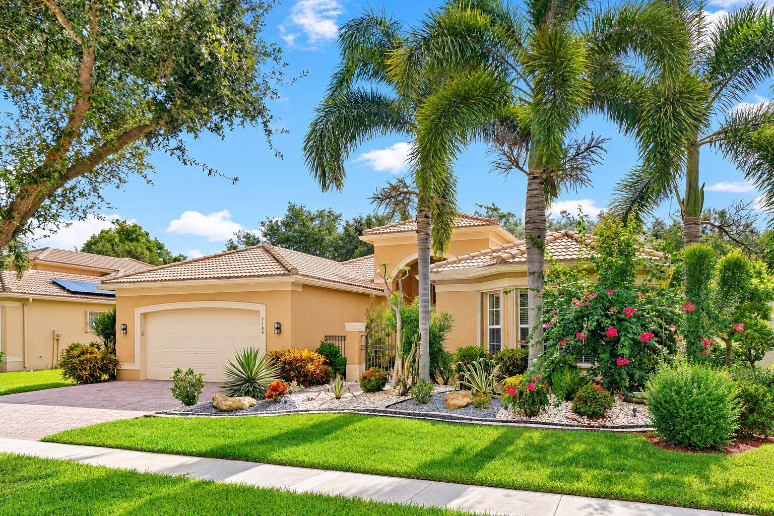 Sunlit Mediterranean Home and Tropical L