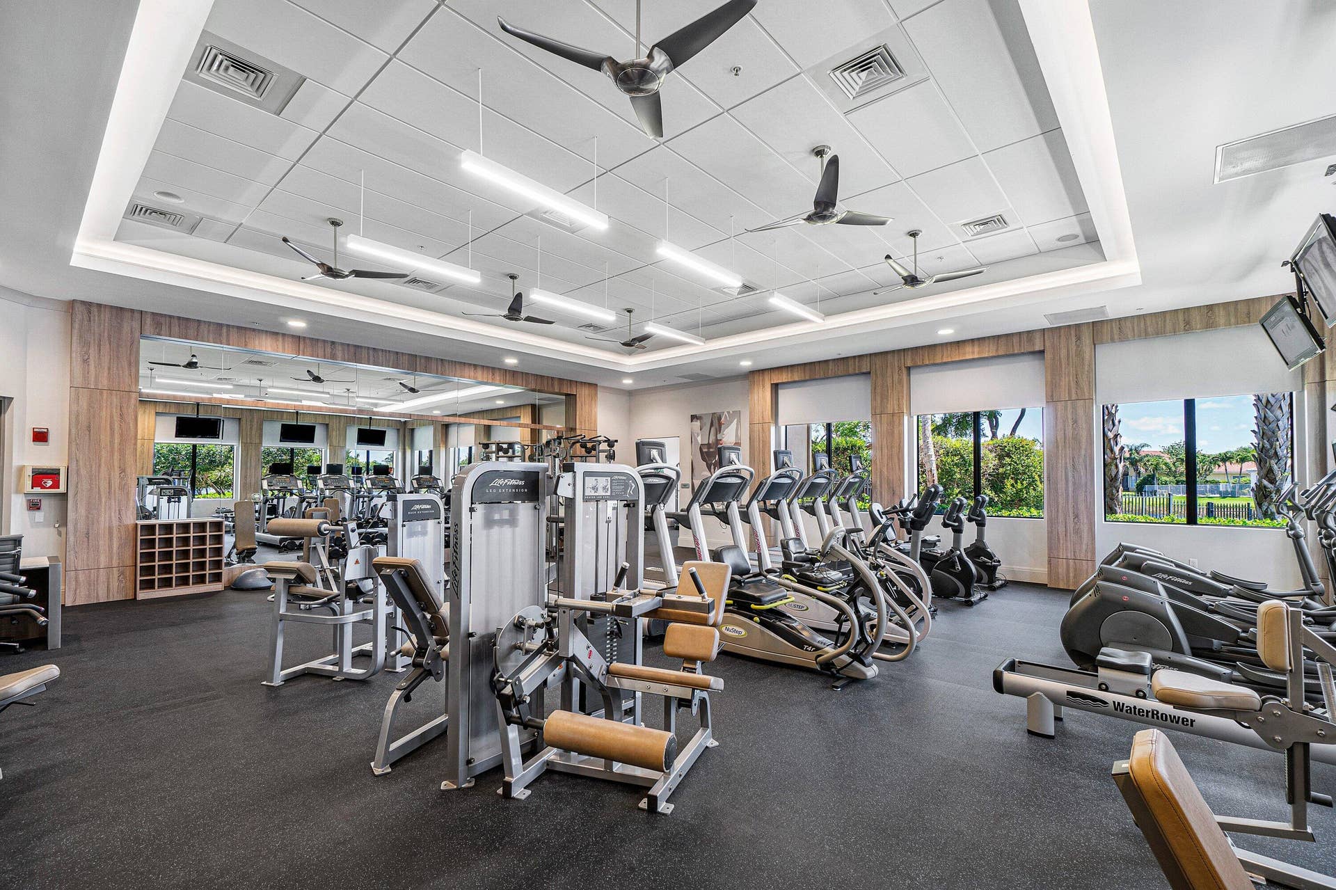 076-7168CorningCircle-BoyntonBeach-FL-33