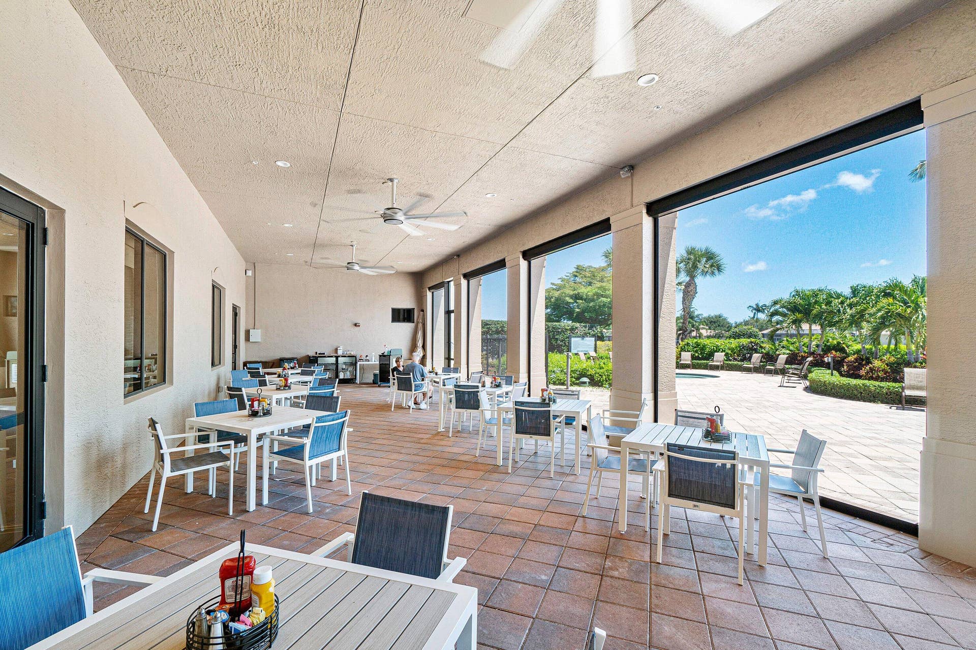 084-7168CorningCircle-BoyntonBeach-FL-33