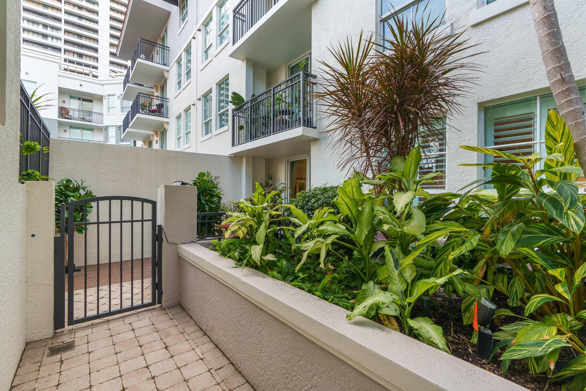 600 S DIXIE Highway, #544, West Palm Beach, West Palm Beach, FL 33401 Patio