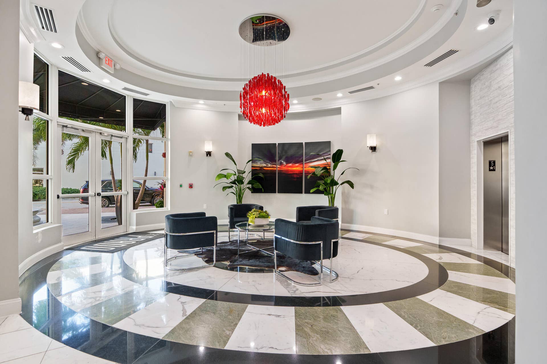 600 S DIXIE Highway, #544, West Palm Beach, West Palm Beach, FL 33401 Lobby