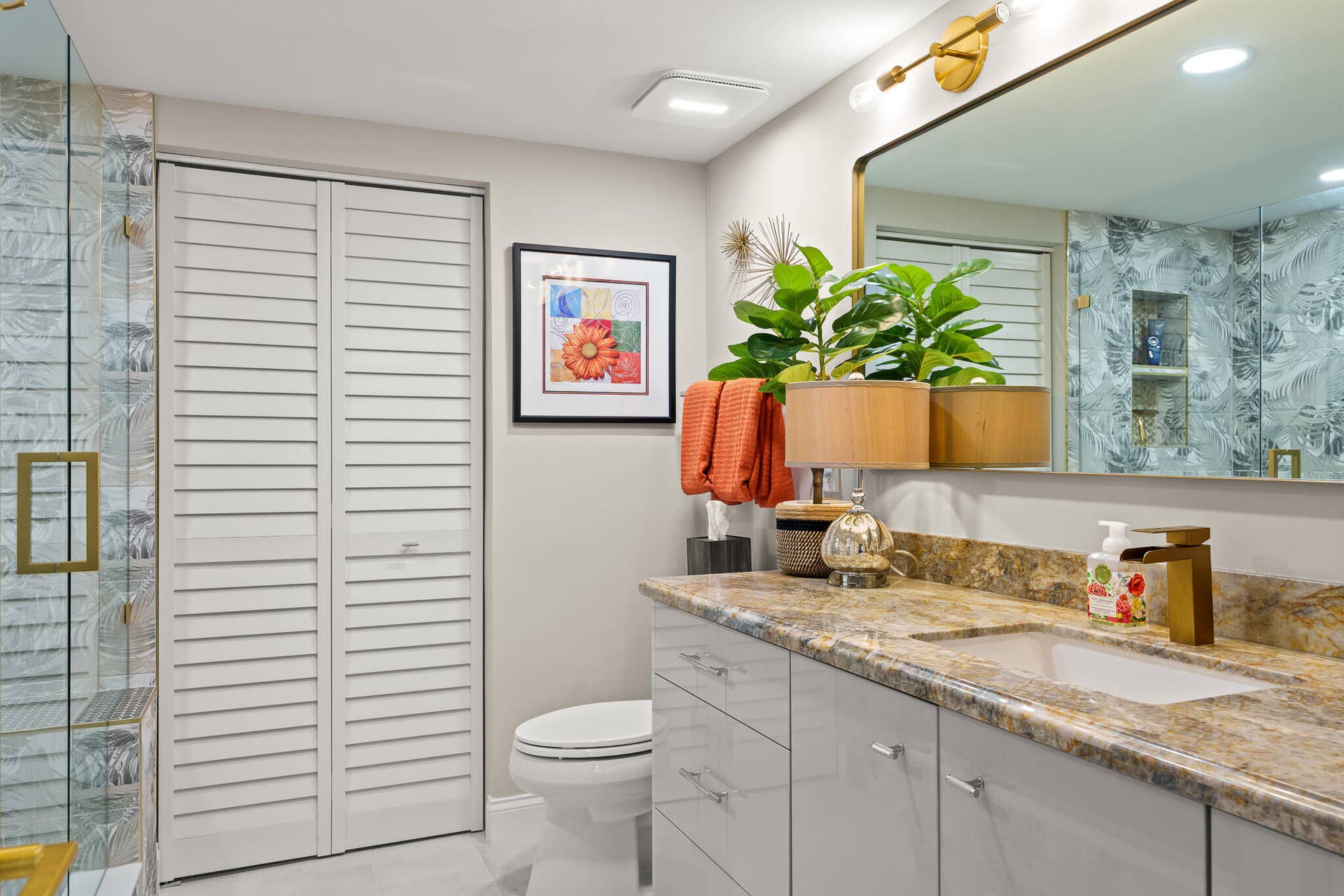 600 S DIXIE Highway, #544, West Palm Beach, West Palm Beach, FL 33401 Bathroom 2