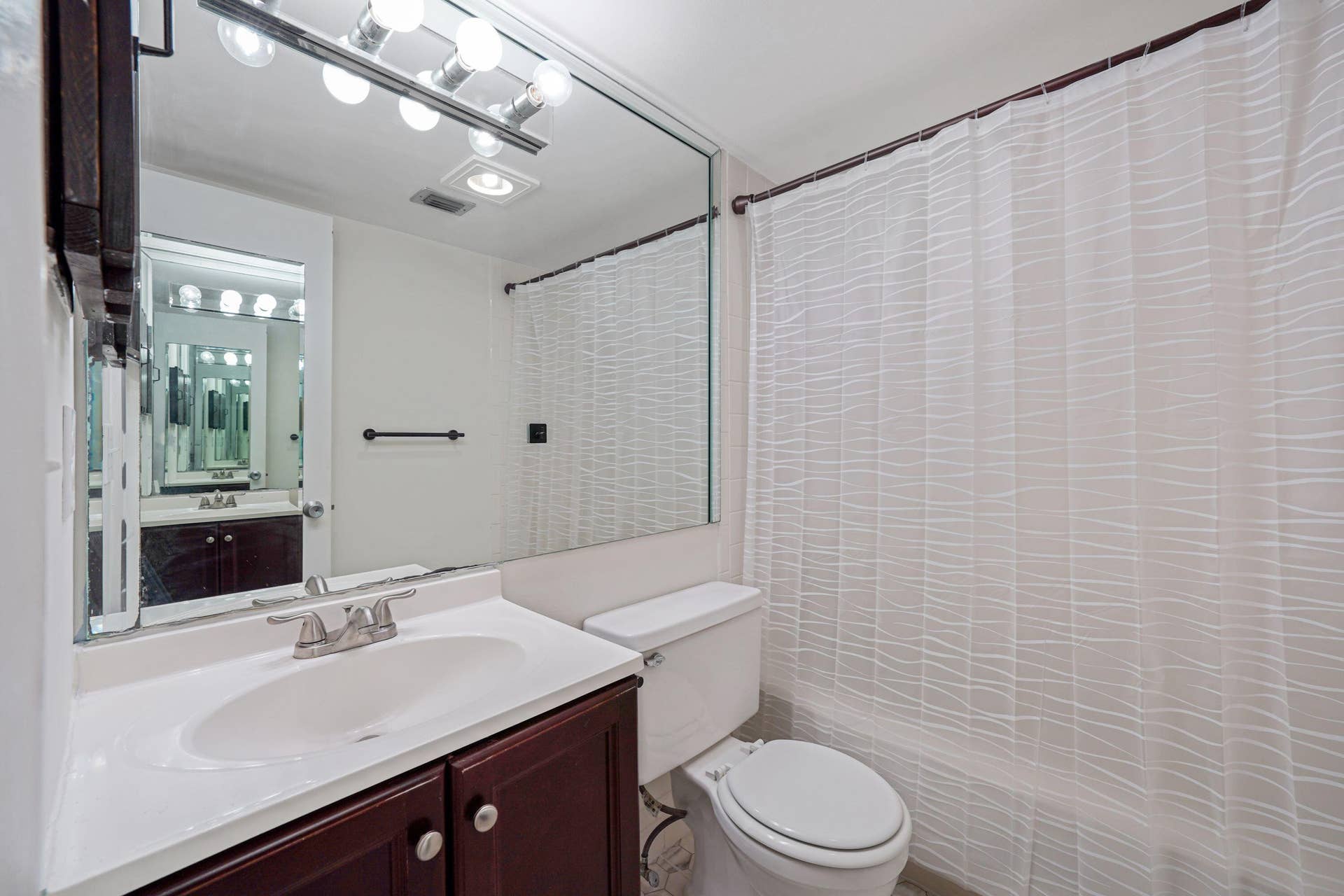 1900 SABAL PALM Drive, #205, Davie, FL 33324 Bathroom Two