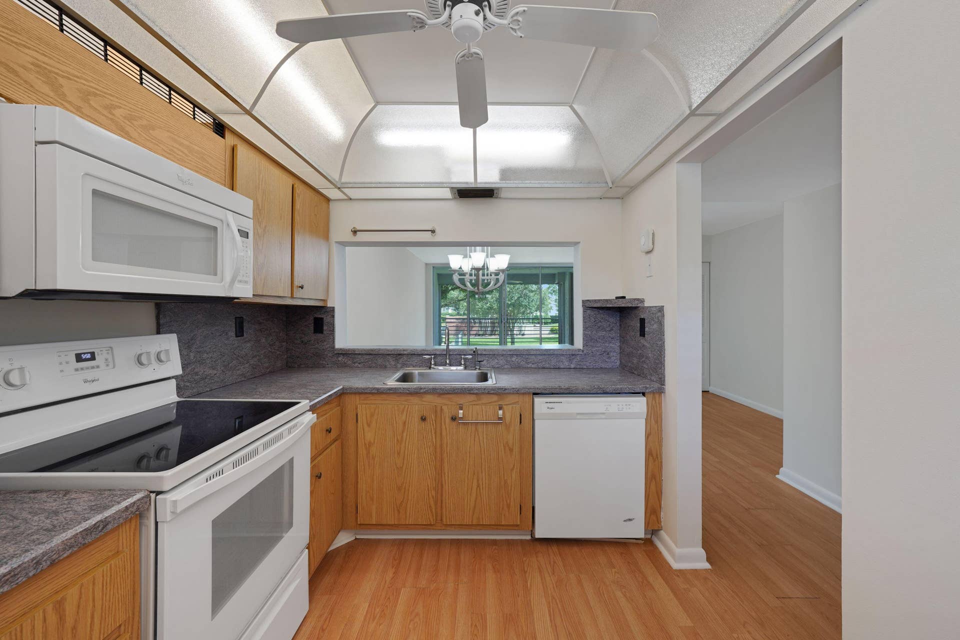 1900 SABAL PALM Drive, #205, Davie, FL 33324 *