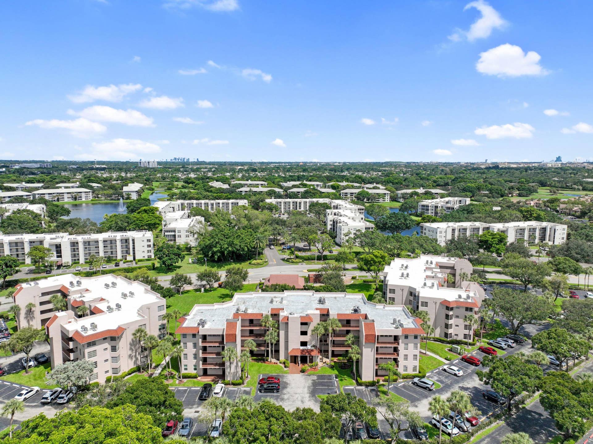 1900 SABAL PALM Drive, #205, Davie, FL 33324 Community Overview