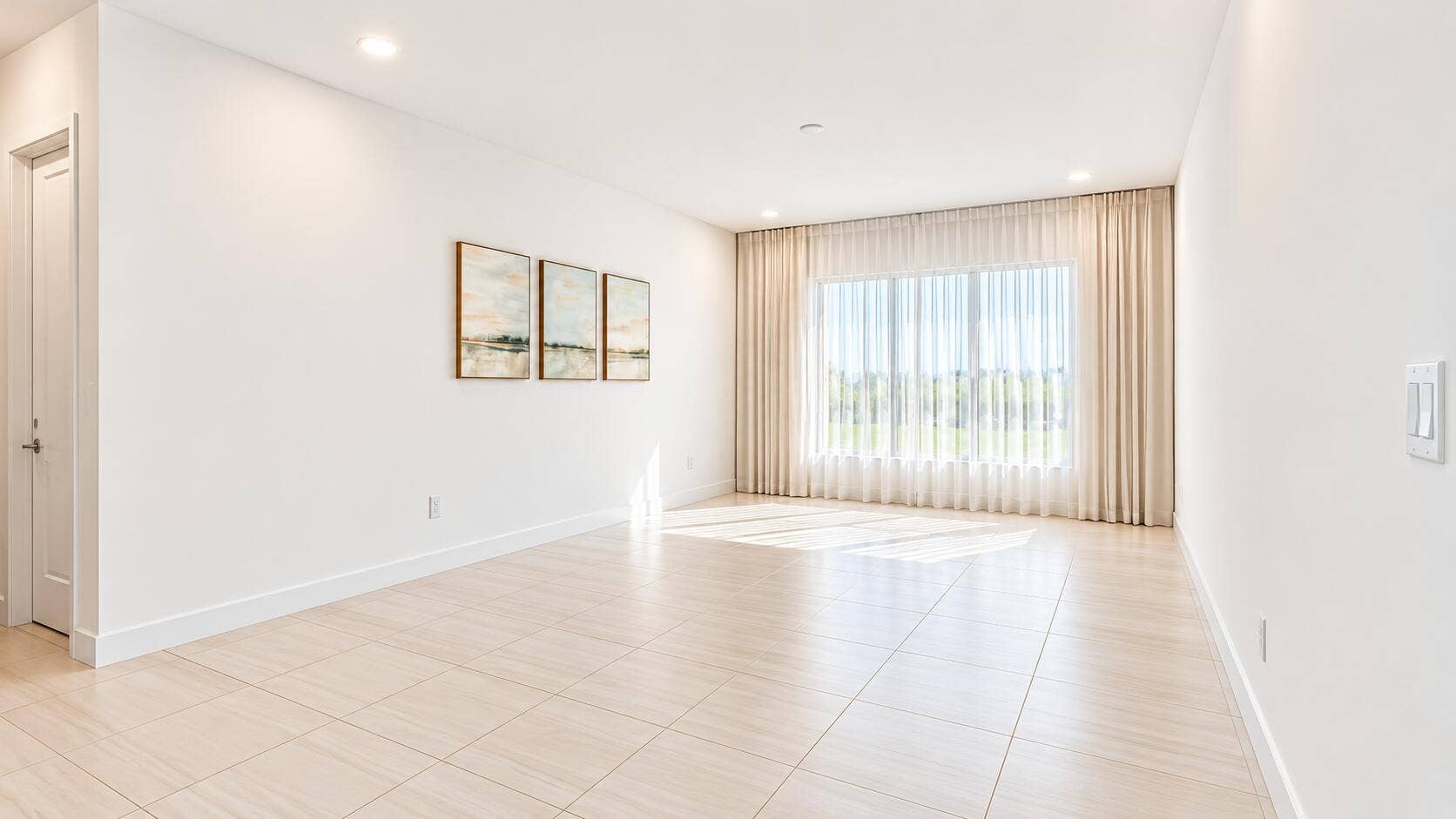 20050 Hirono Lane, Boca Raton, FL 33434 Living Area vacant