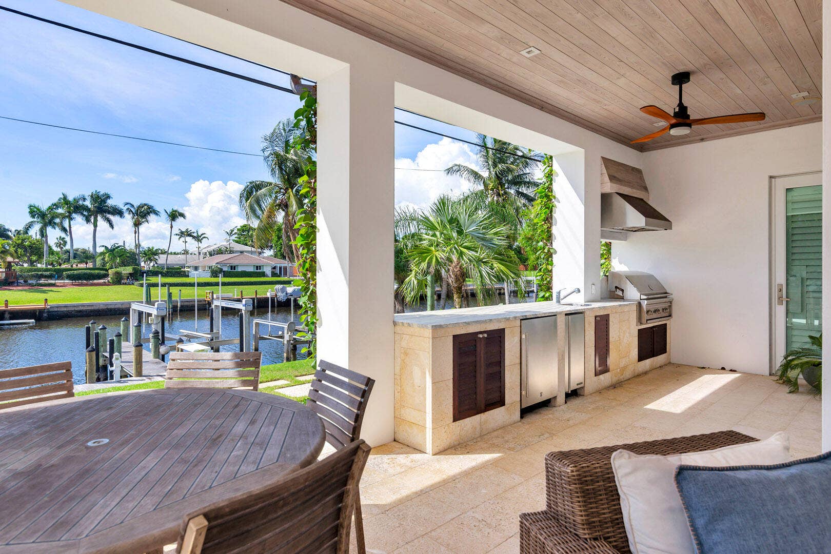 222 Arlington Road, West Palm Beach, FL 33405 high-13
