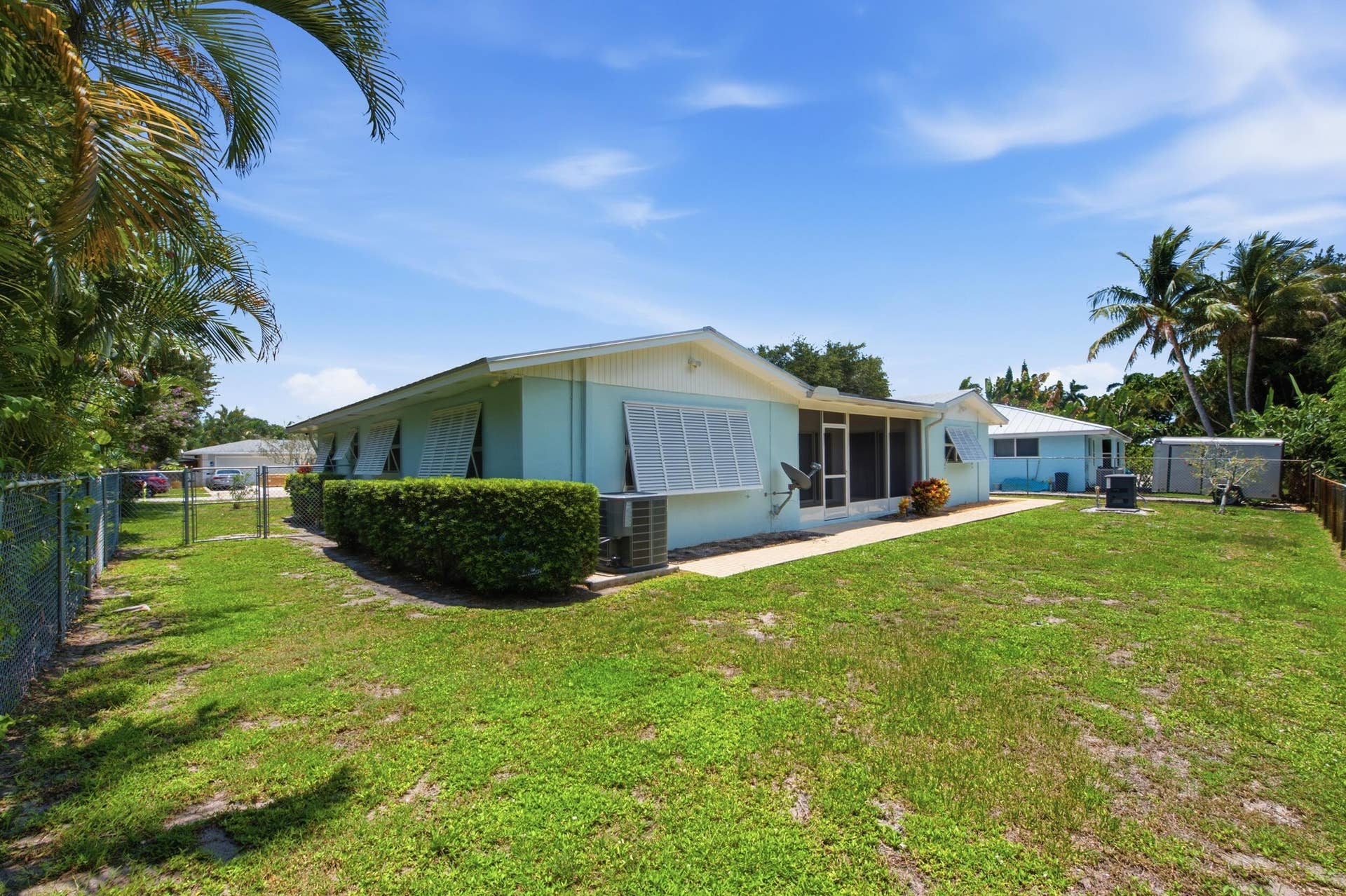 916 EVERGREEN Drive, North Palm Beach, FL 33408 29__dsc8512