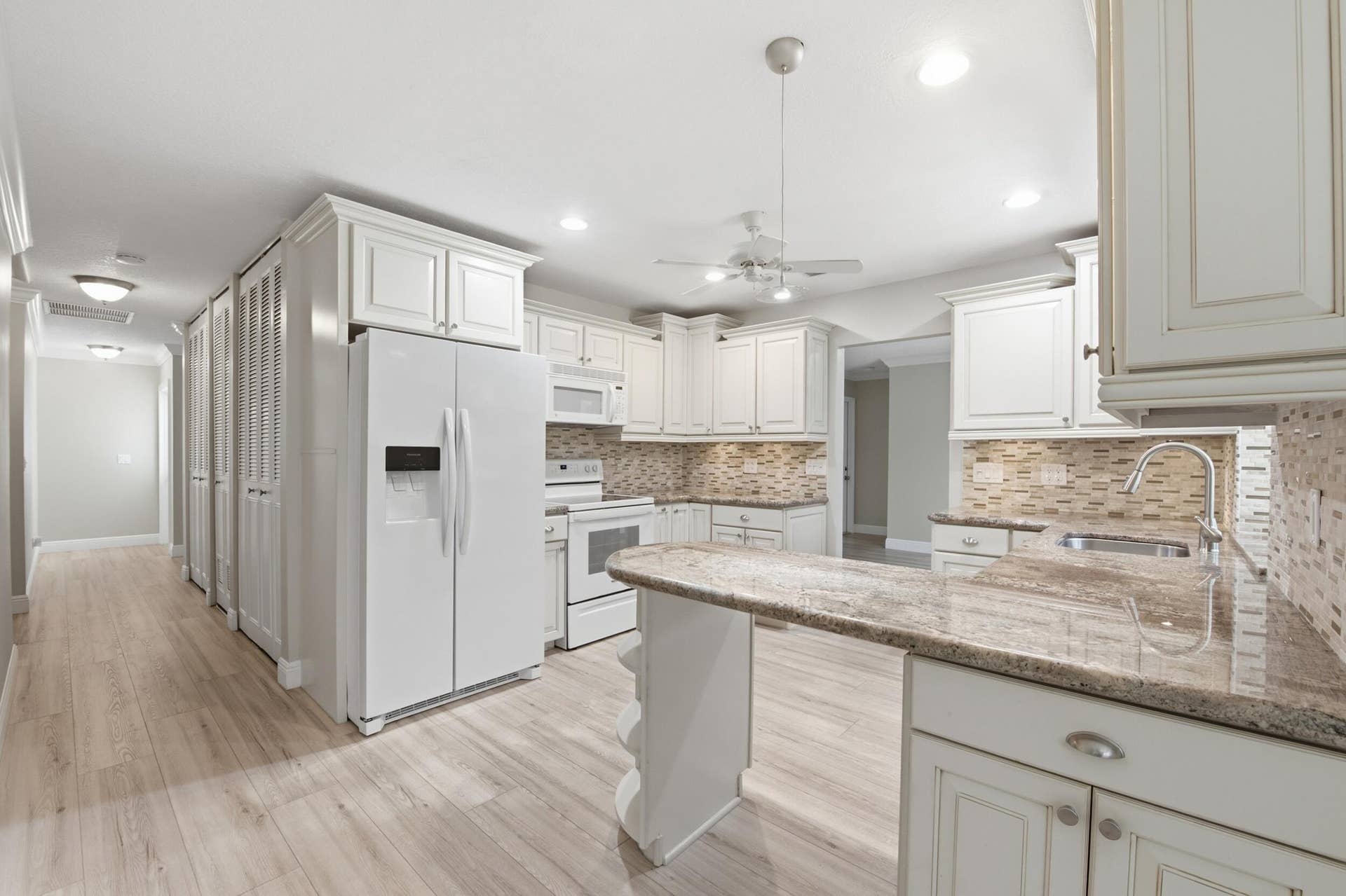 916 EVERGREEN Drive, North Palm Beach, FL 33408 11__dsc8642