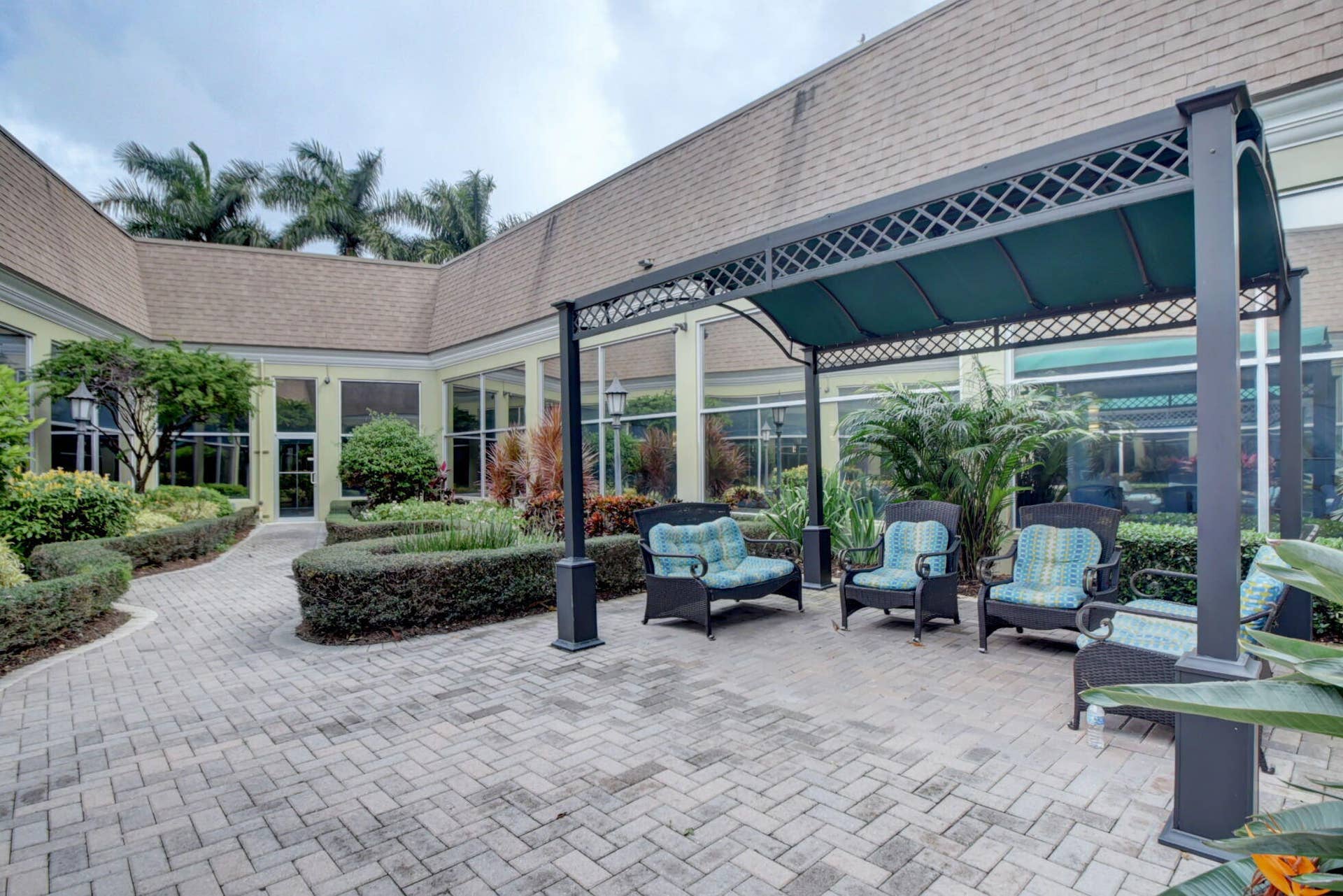 411 BURGUNDY I, Delray Beach, FL 33484 70-web-or-mls-Kings Point (34)