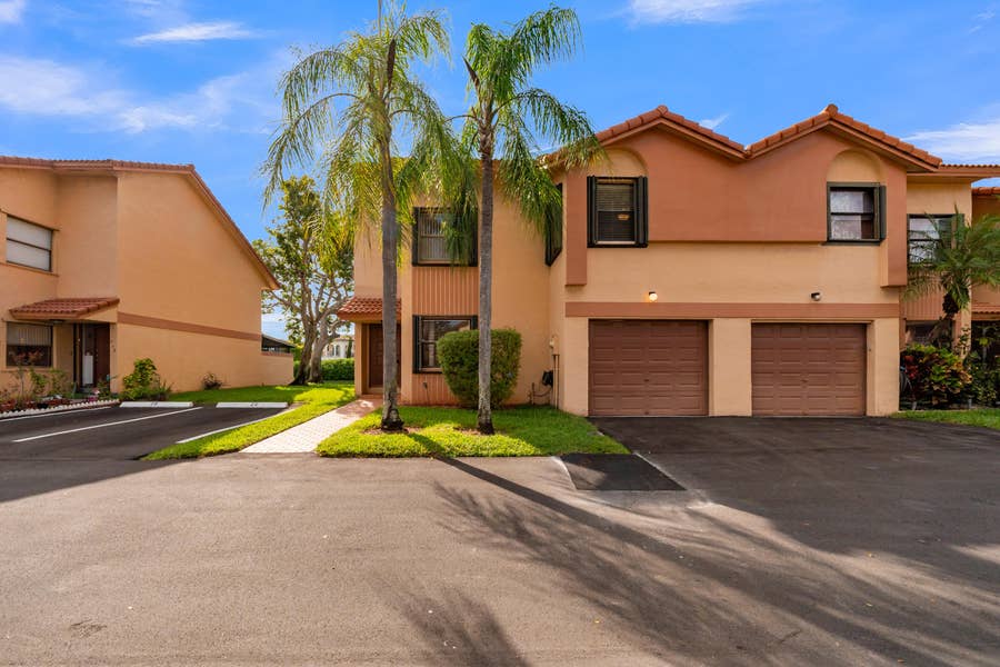 Property photo for 942 SW 113th Terrace, Pembroke Pines, FL