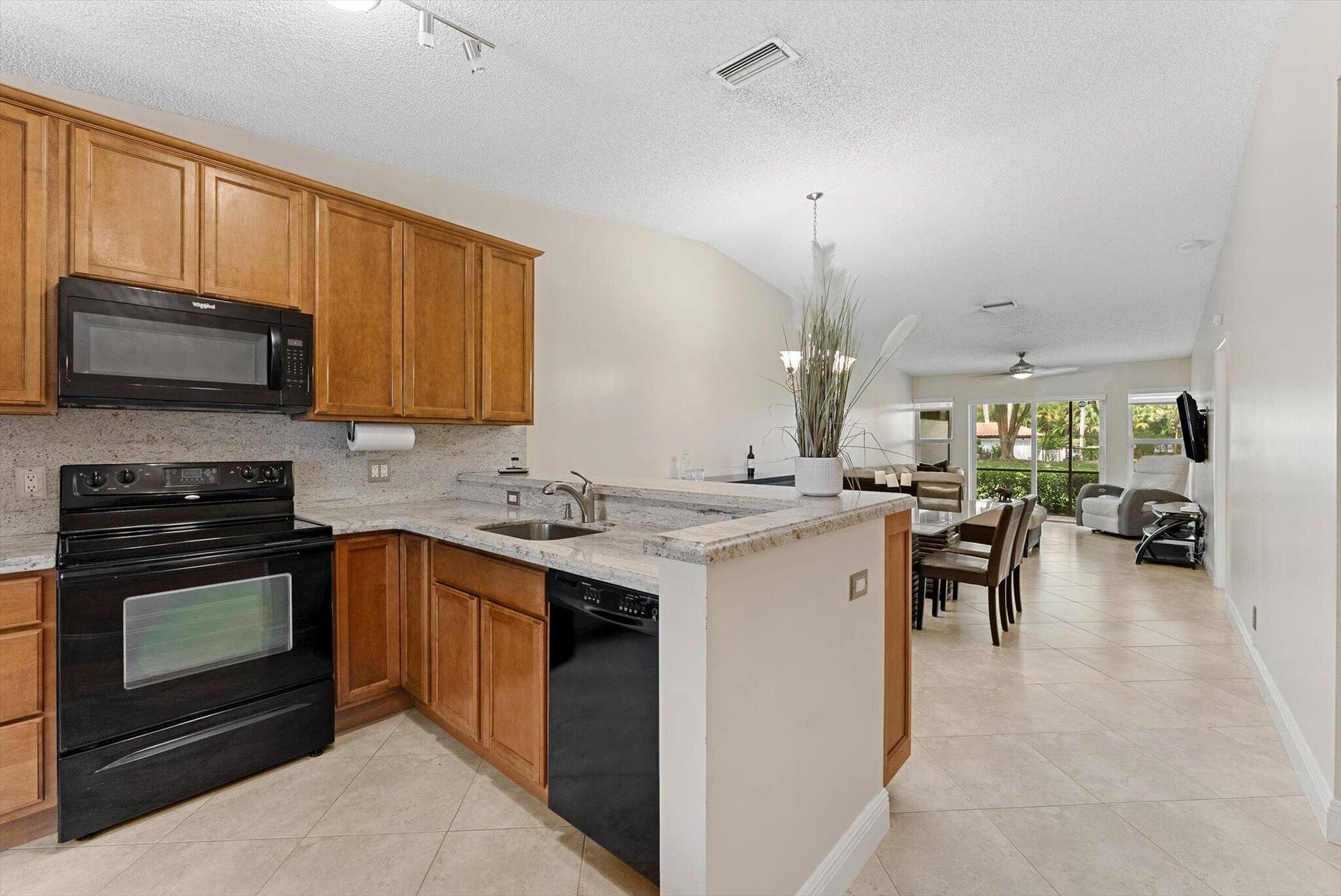 8959 Sunnywood Place, Boca Raton, FL 33496 04-4