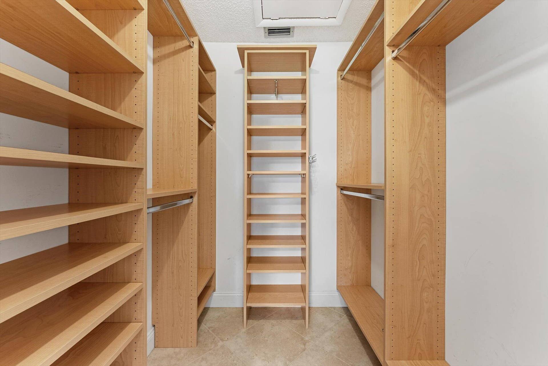 8959 Sunnywood Place, Boca Raton, FL 33496 22-22