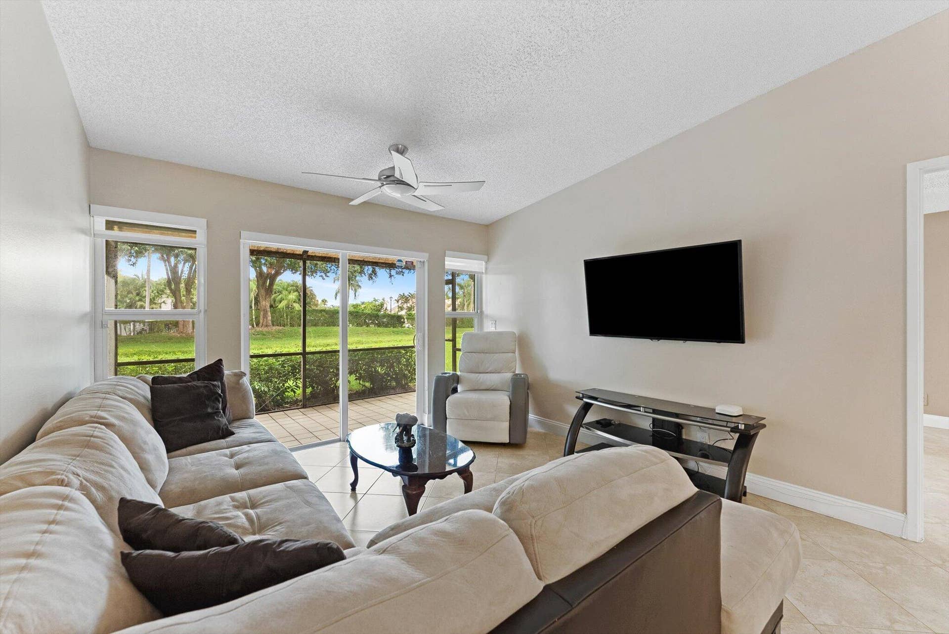 8959 Sunnywood Place, Boca Raton, FL 33496 12-12