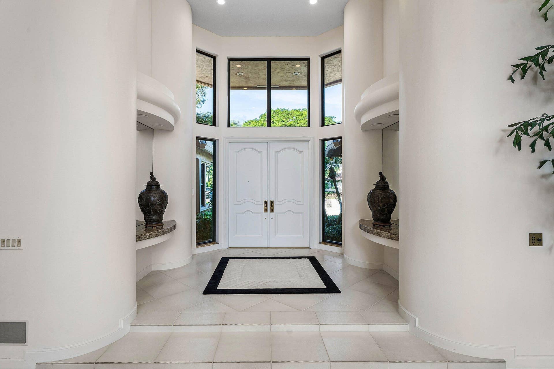 4364 KASSO Circle, Boca Raton, FL 33487 Entry