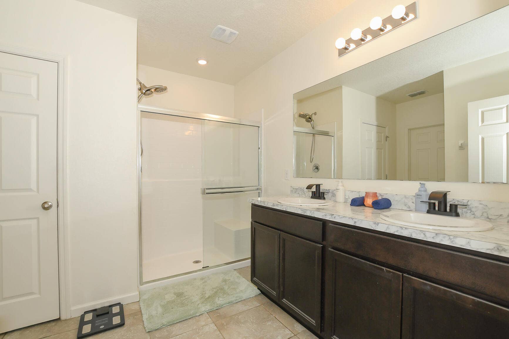 Dual Sinks