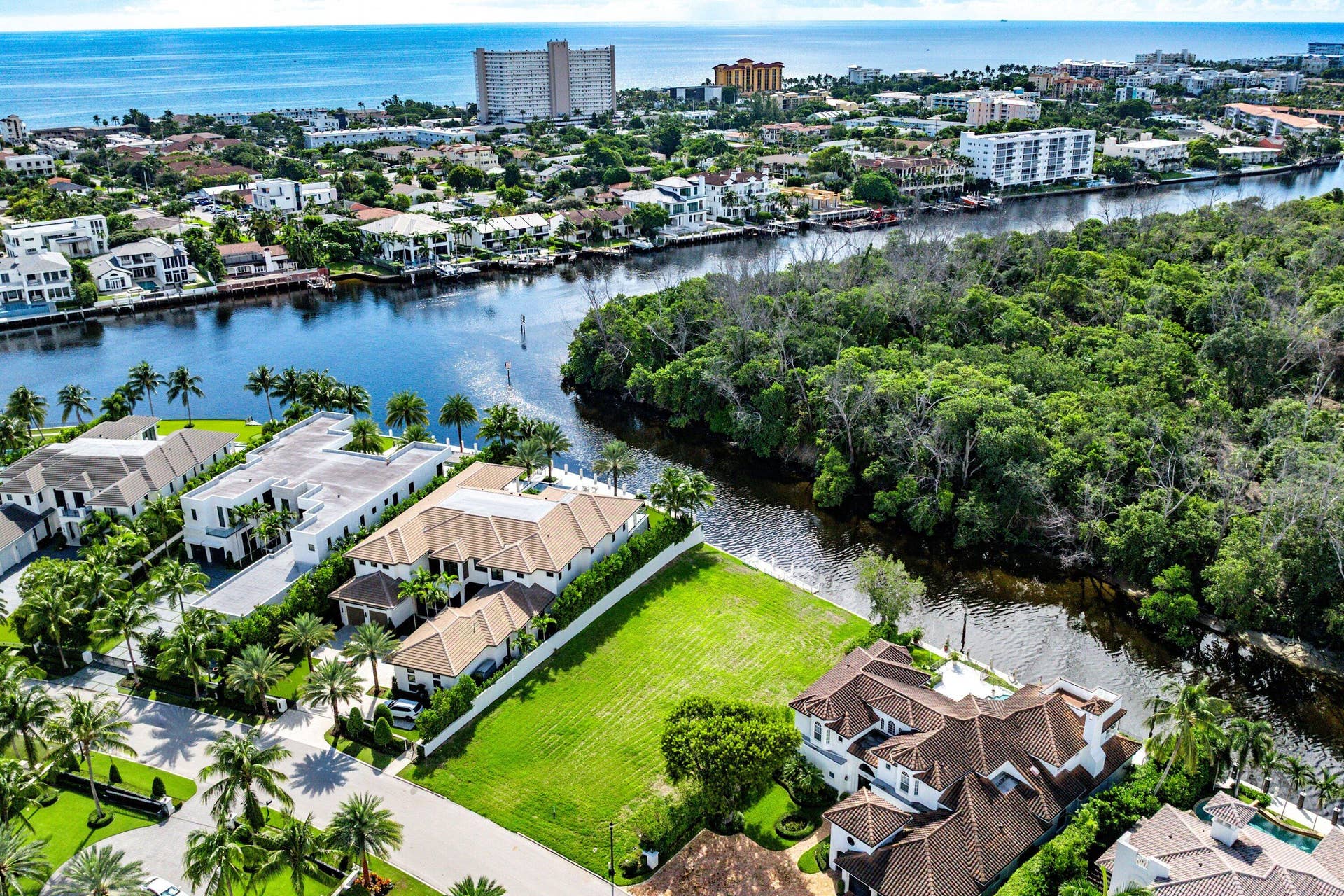 016-348EastAlexanderPalmRoad-BocaRaton-F
