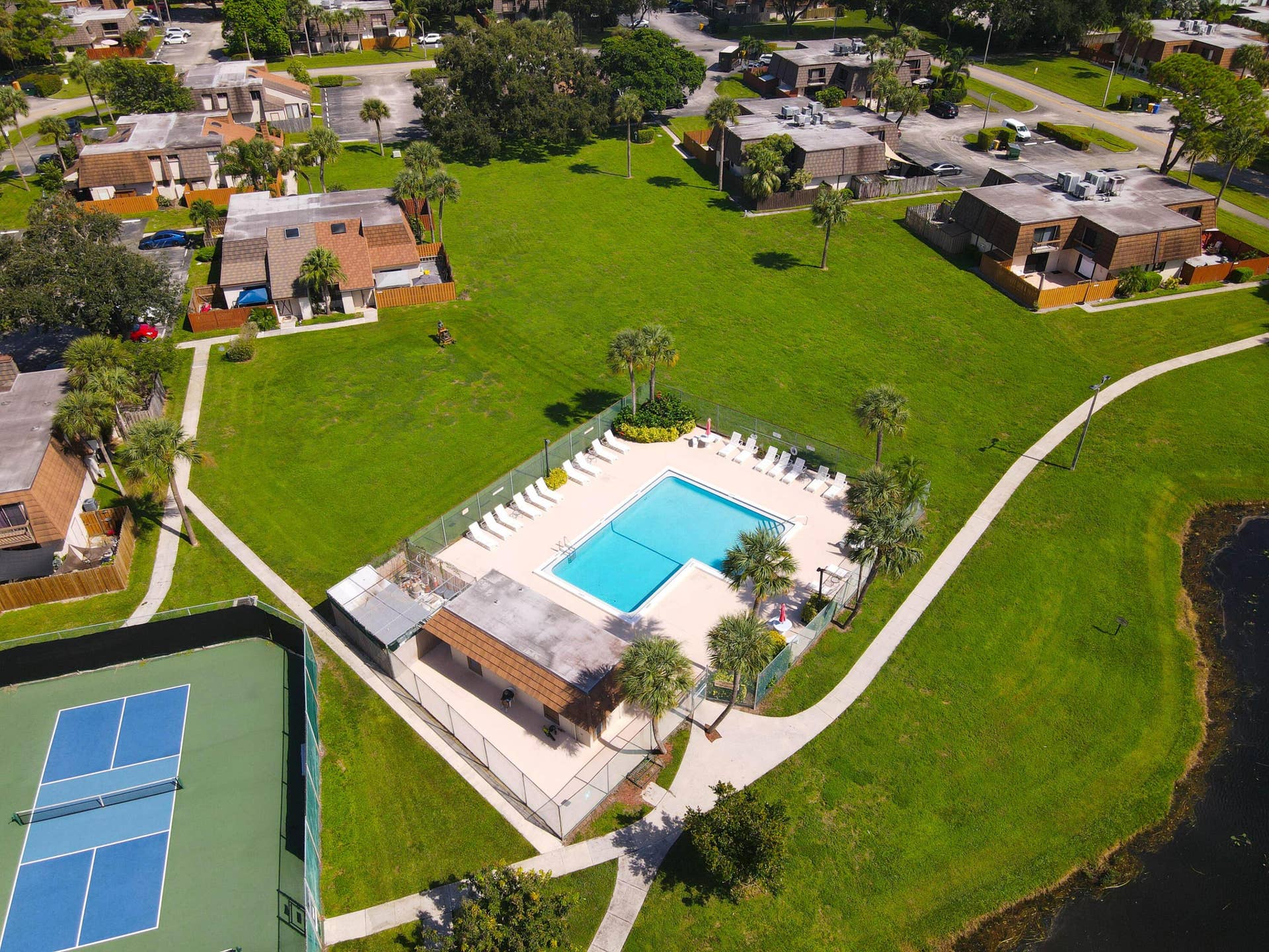 4155 PALM BAY Circle, #C, West Palm Beach, FL 33406 4155 Palm Bay C (42)