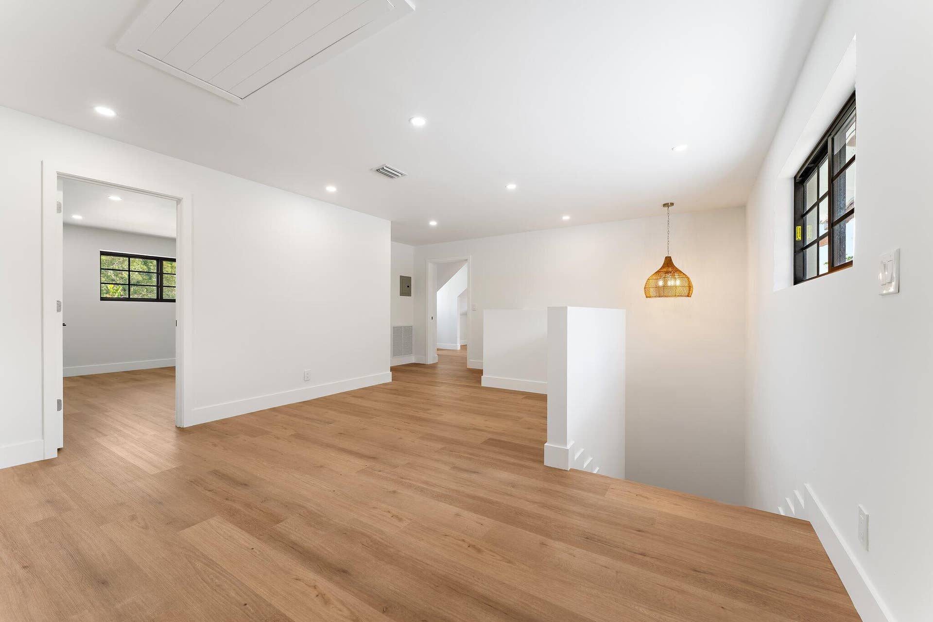 4456 HICKORY Drive, Palm Beach Gardens, FL 33418 2nd FL Loft