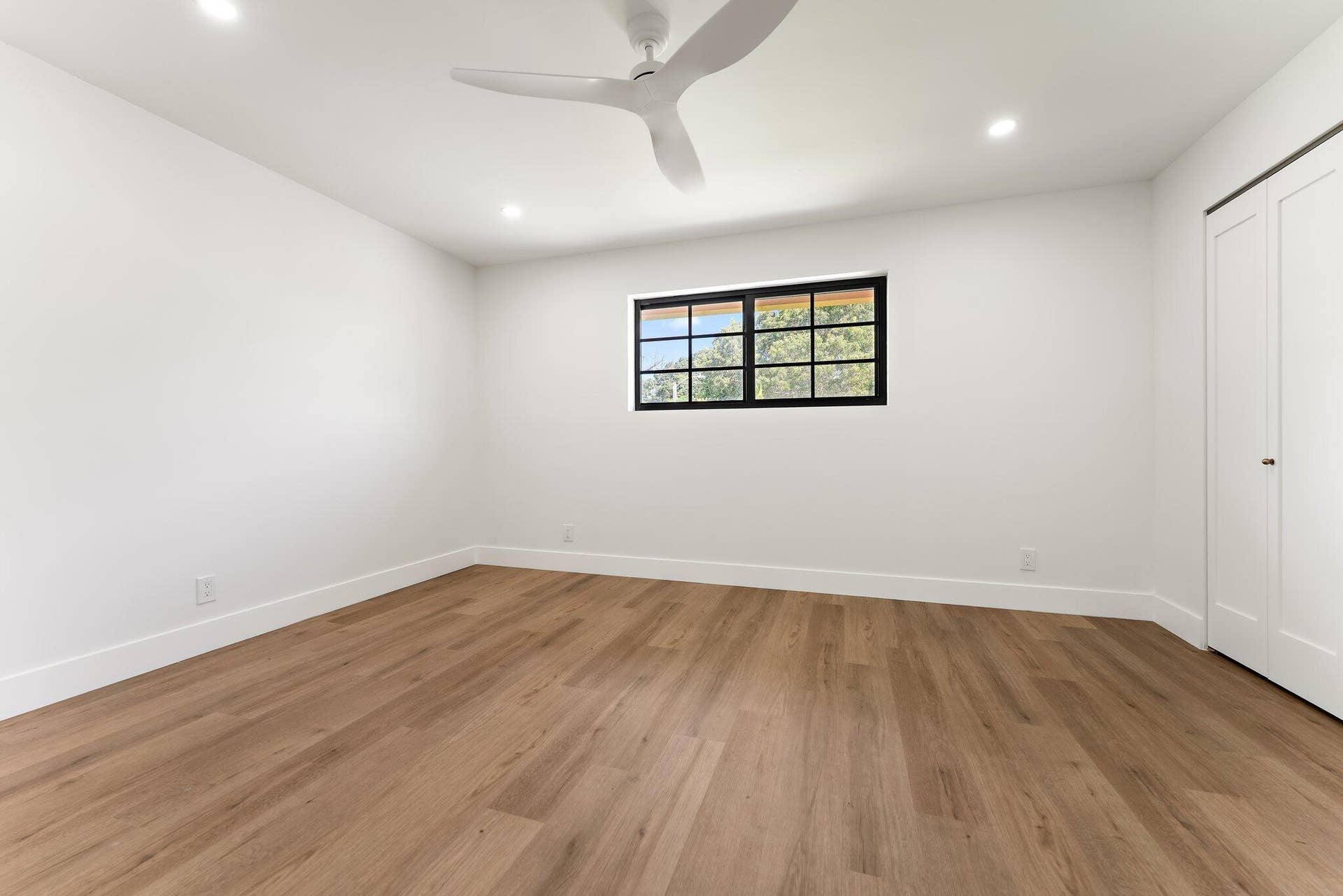 4456 HICKORY Drive, Palm Beach Gardens, FL 33418 2nd FL Guest Bedroom