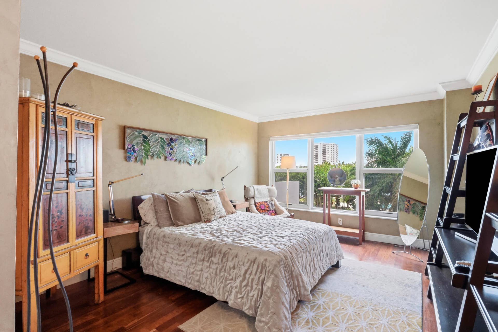 875 E CAMINO REAL, #4D, Boca Raton, FL 33432 017_0E2A2398_with_tv