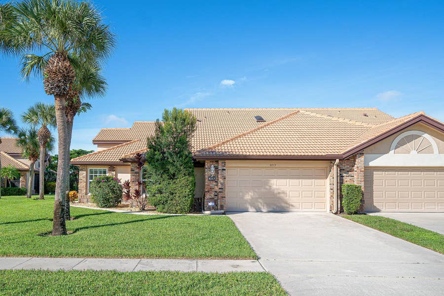 Property photo for 8213 CASSIA Drive, Boynton Beach, FL