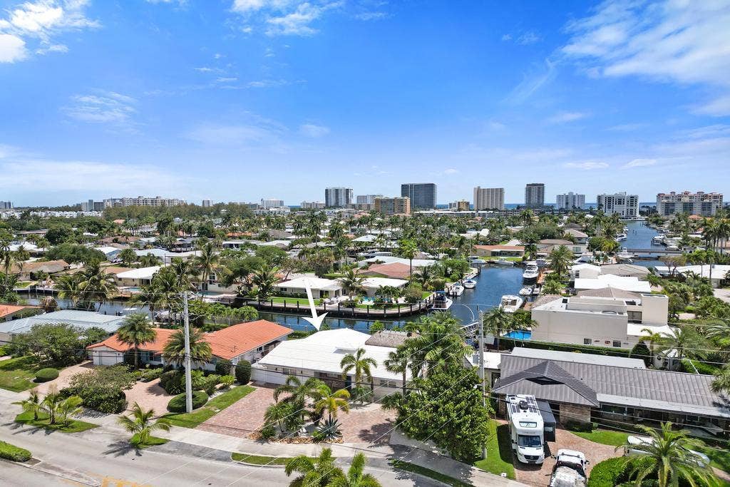1004 NE 26TH Avenue, Pompano Beach, FL 33062 57