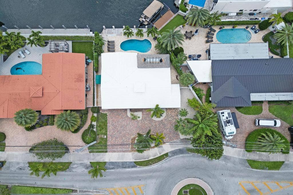 1004 NE 26TH Avenue, Pompano Beach, FL 33062 54