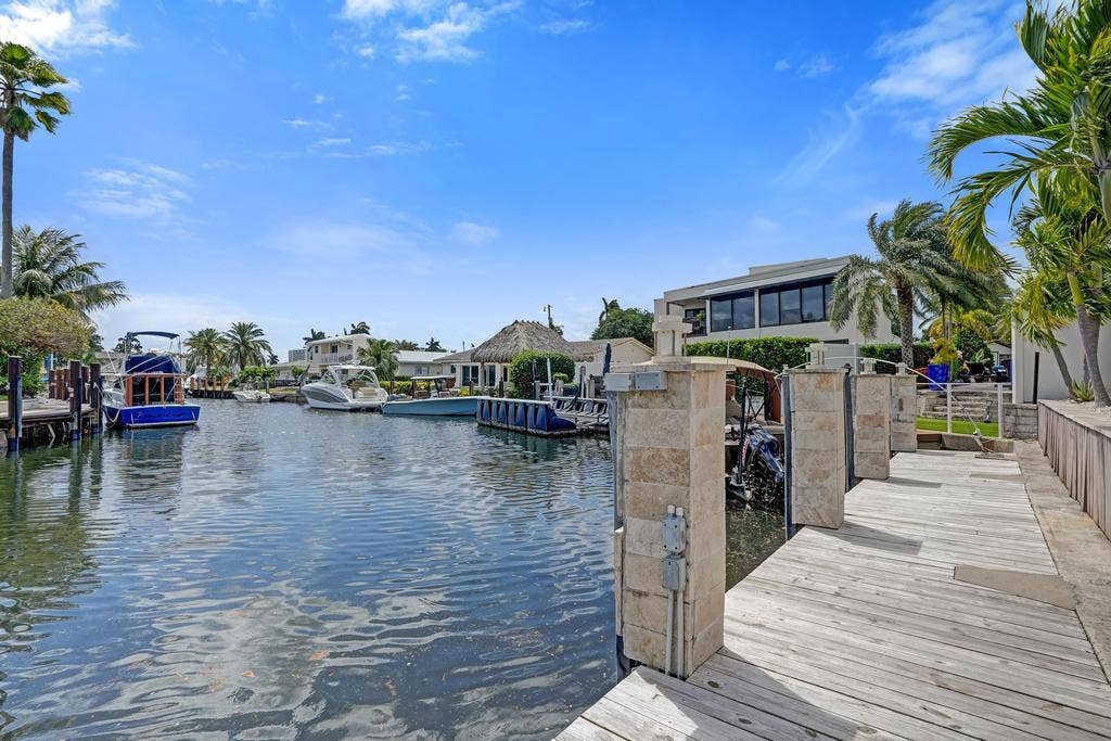 1004 NE 26TH Avenue, Pompano Beach, FL 33062 49
