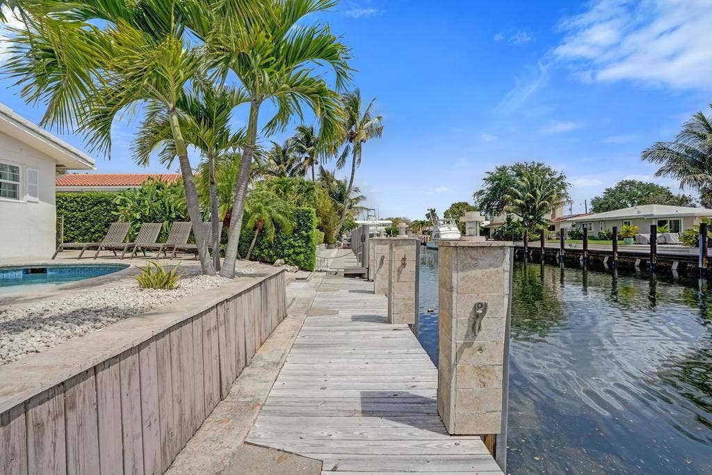 1004 NE 26TH Avenue, Pompano Beach, FL 33062 51