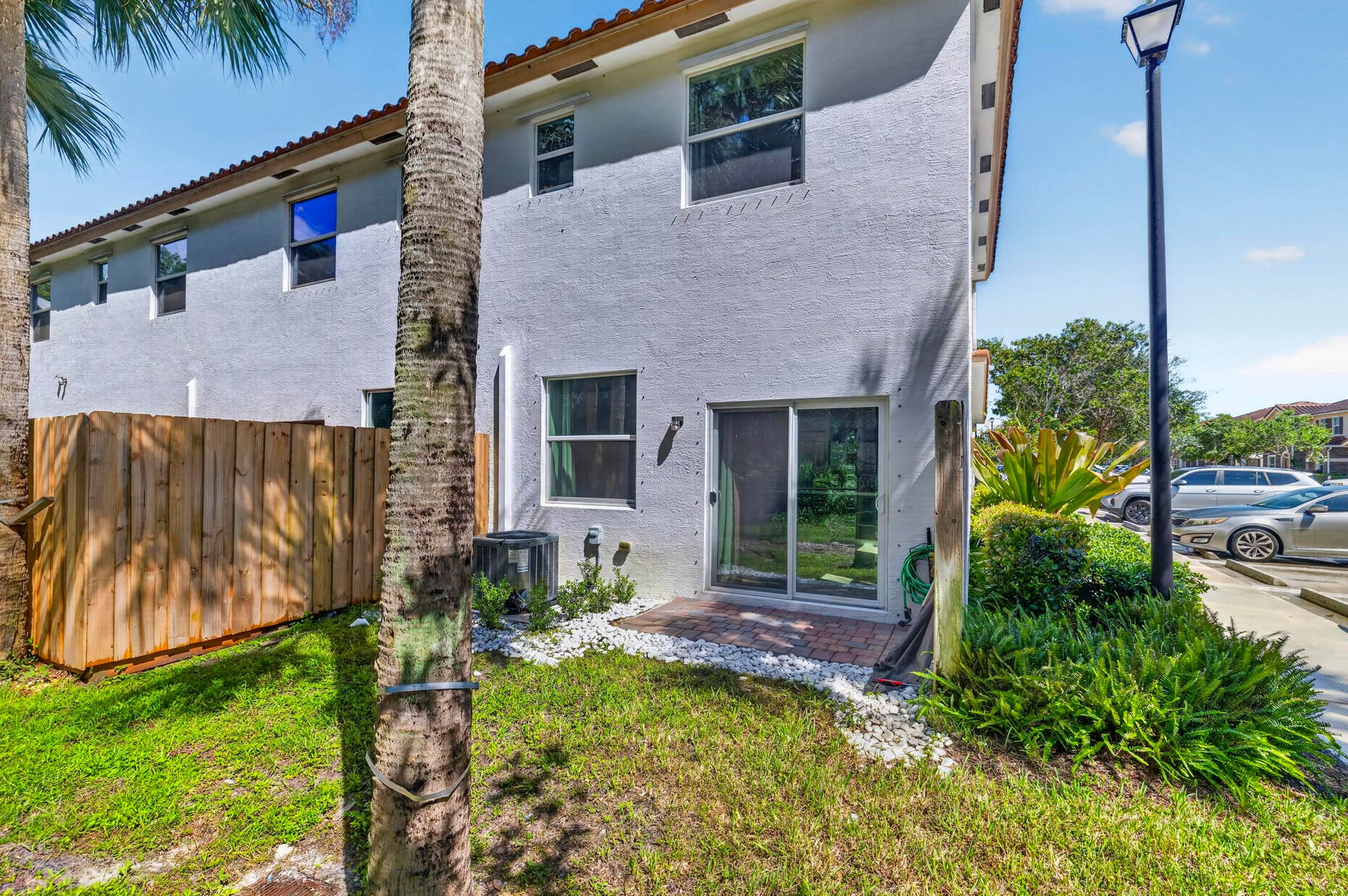 4305 Maybelle Lane, West Palm Beach, FL 33417 32-8I8A9305