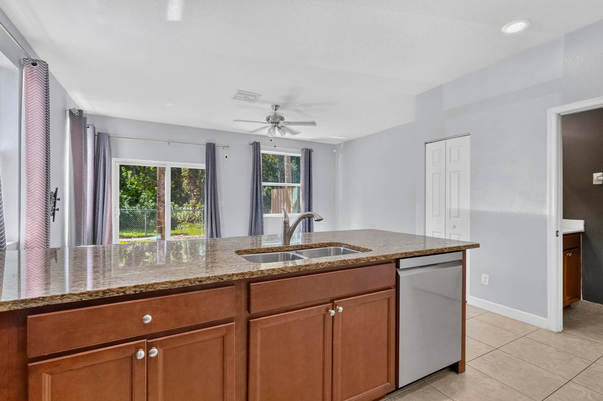 4305 Maybelle Lane, West Palm Beach, FL 33417 10-8I8A9270