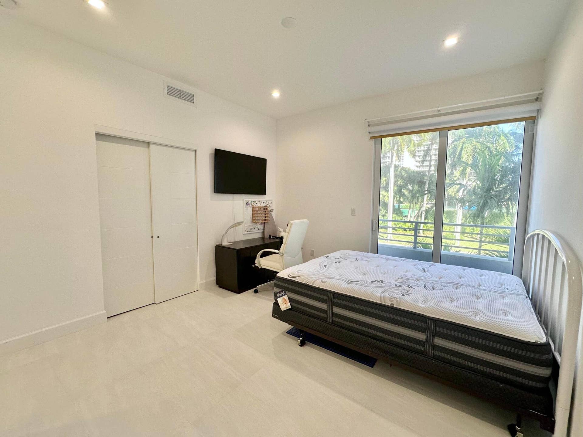 Bed 2
