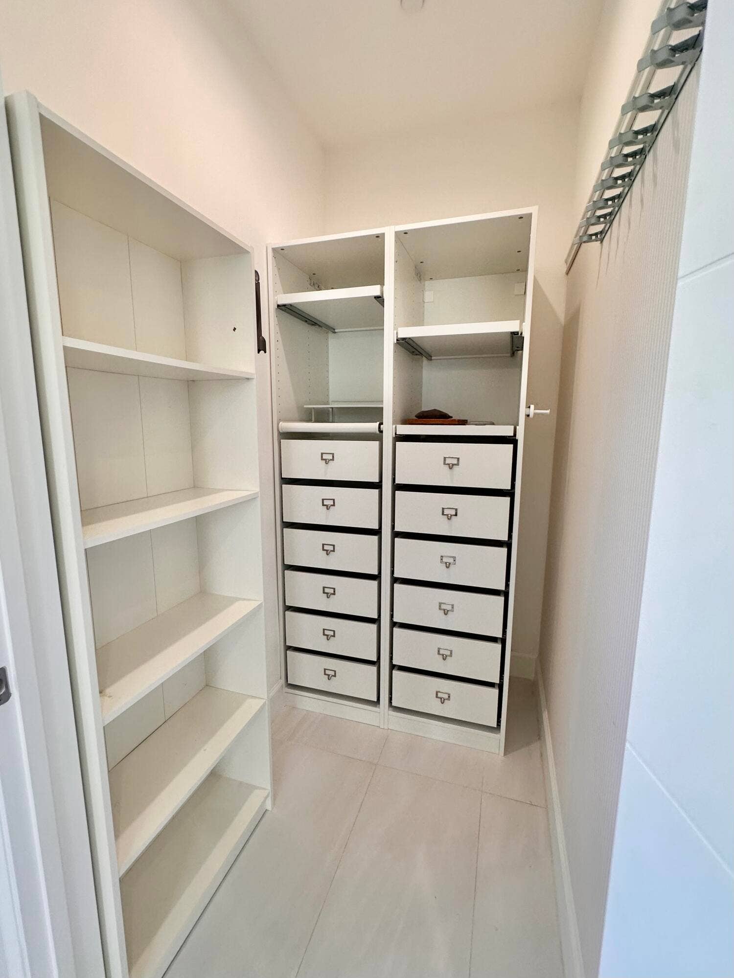 Linen/storage
