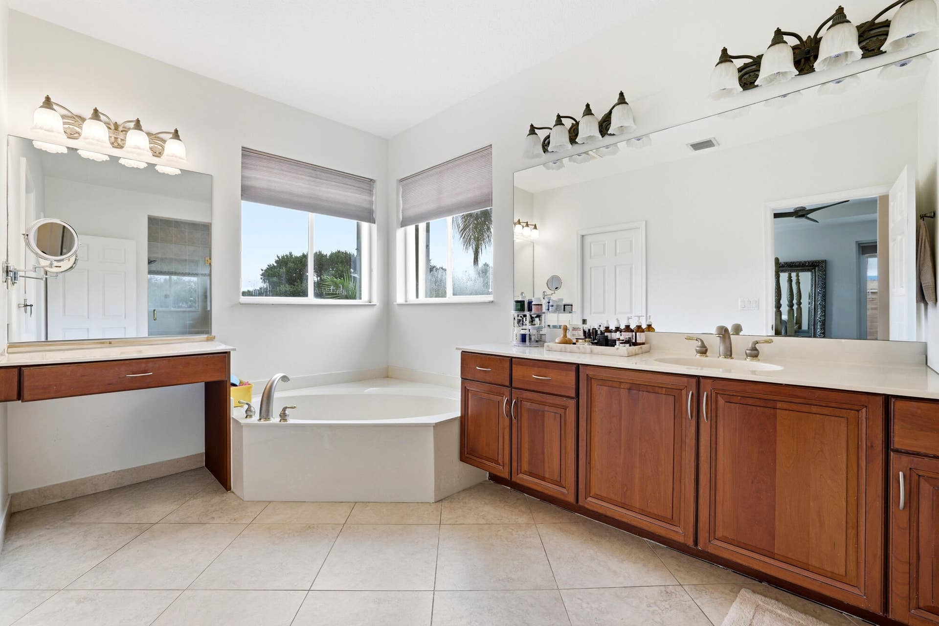 7372 MONETA Street, Lake Worth, FL 33467 12_0h8a3359