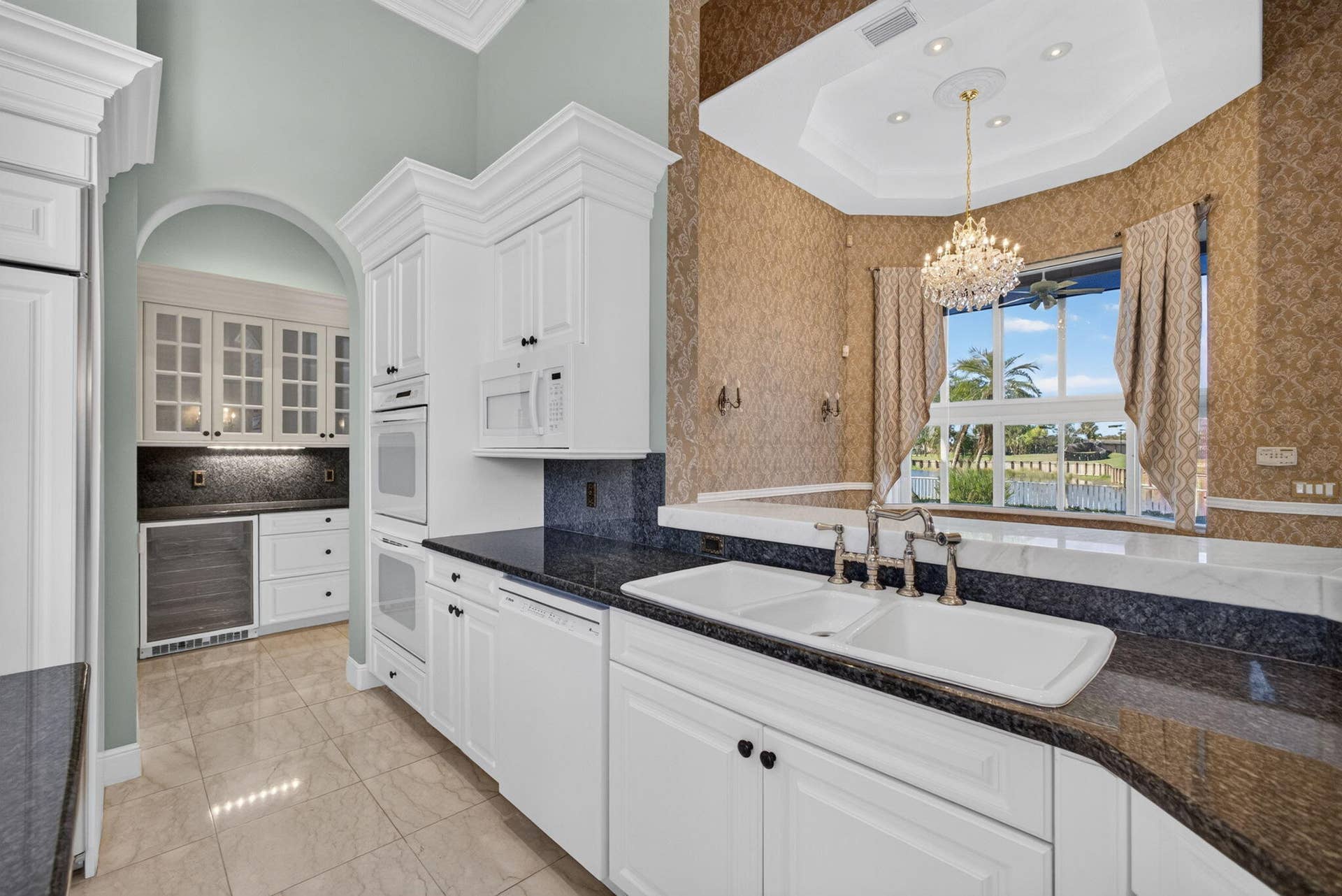 10248 Heronwood Lane, West Palm Beach, FL 33412 Kitchen