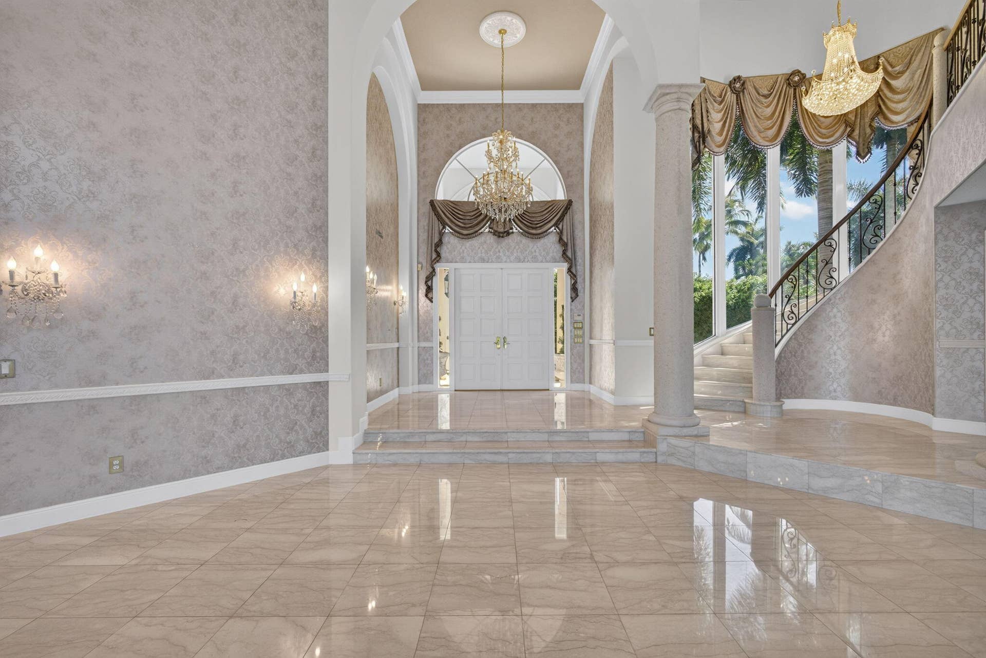 10248 Heronwood Lane, West Palm Beach, FL 33412 Entry