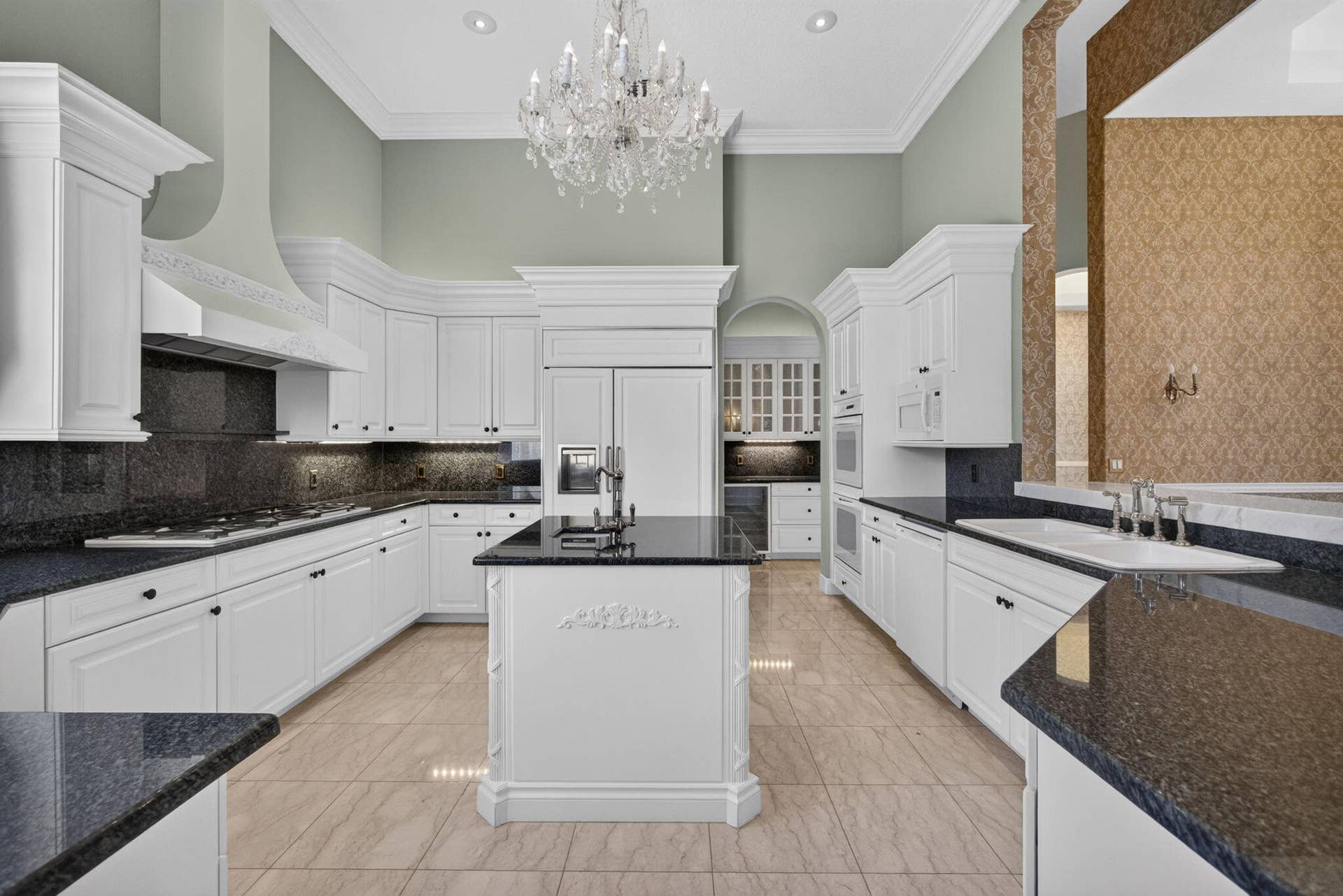 10248 Heronwood Lane, West Palm Beach, FL 33412 Kitchen