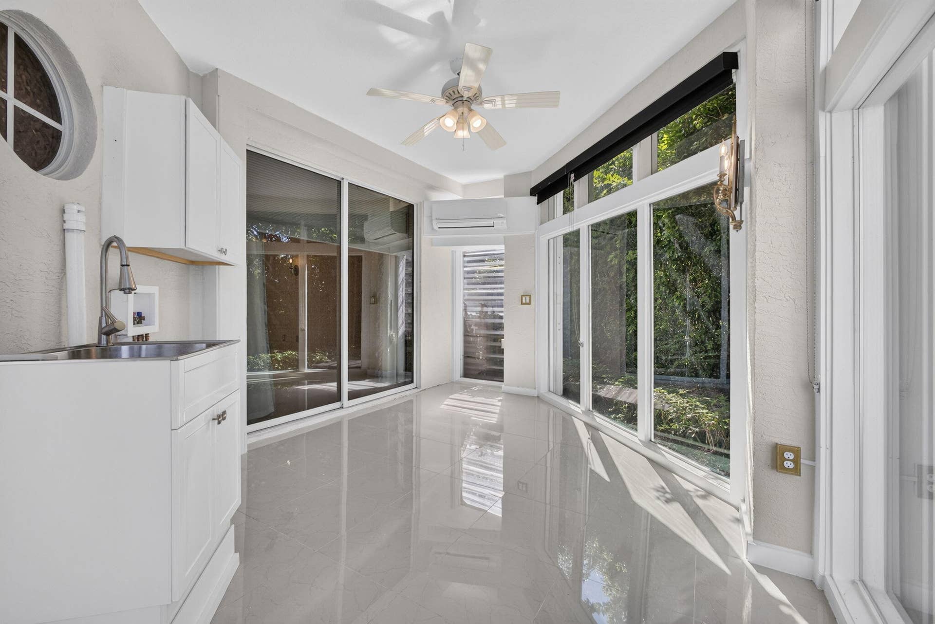 10248 Heronwood Lane, West Palm Beach, FL 33412 Enclosed Patio