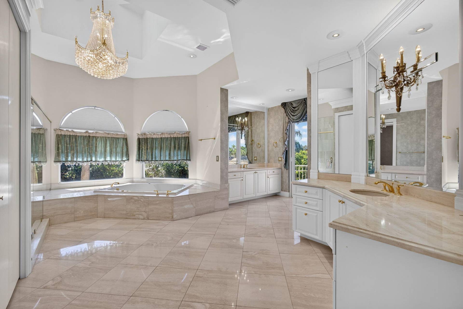 10248 Heronwood Lane, West Palm Beach, FL 33412 Primary Suite