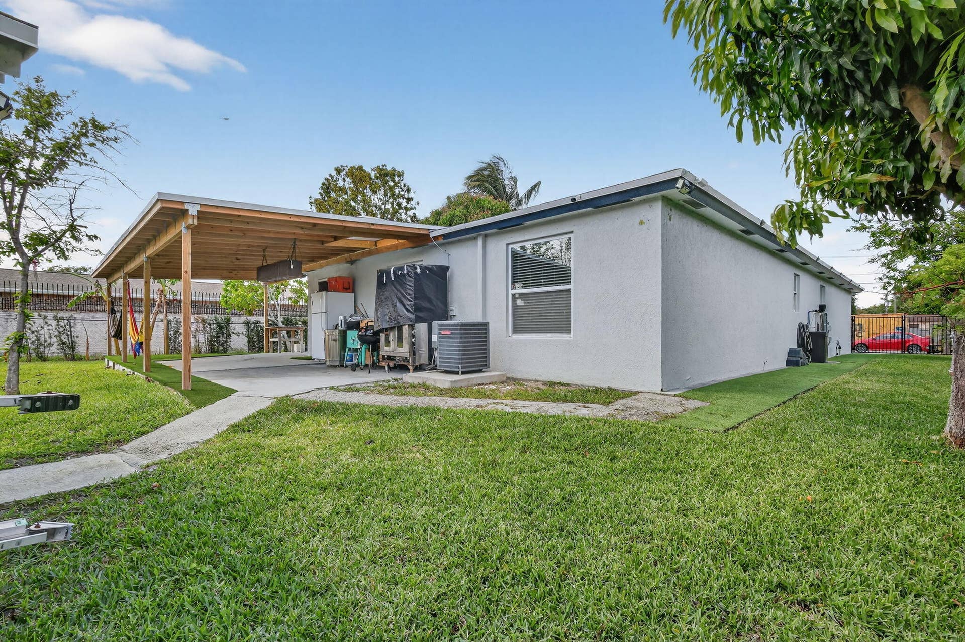 1691 W 26th Court, Riviera Beach, FL 33404 33-web-or-mls-F14A8745