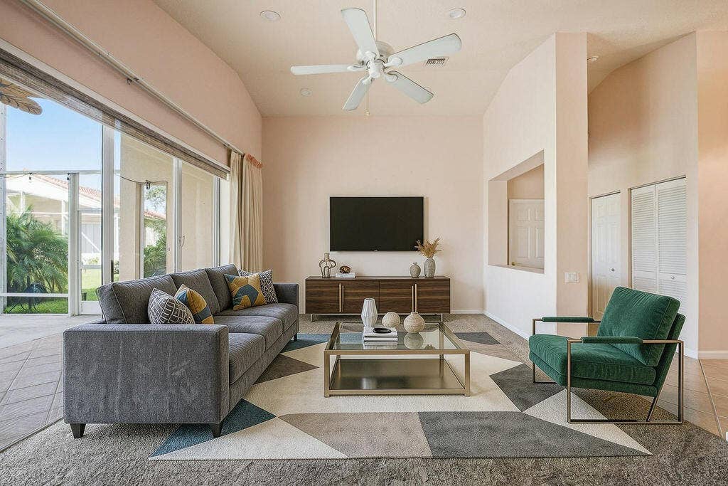 392 NW BREEZY POINT Loop, Port St Lucie, FL 34986 6ac57cb6295f16c6376f3a35