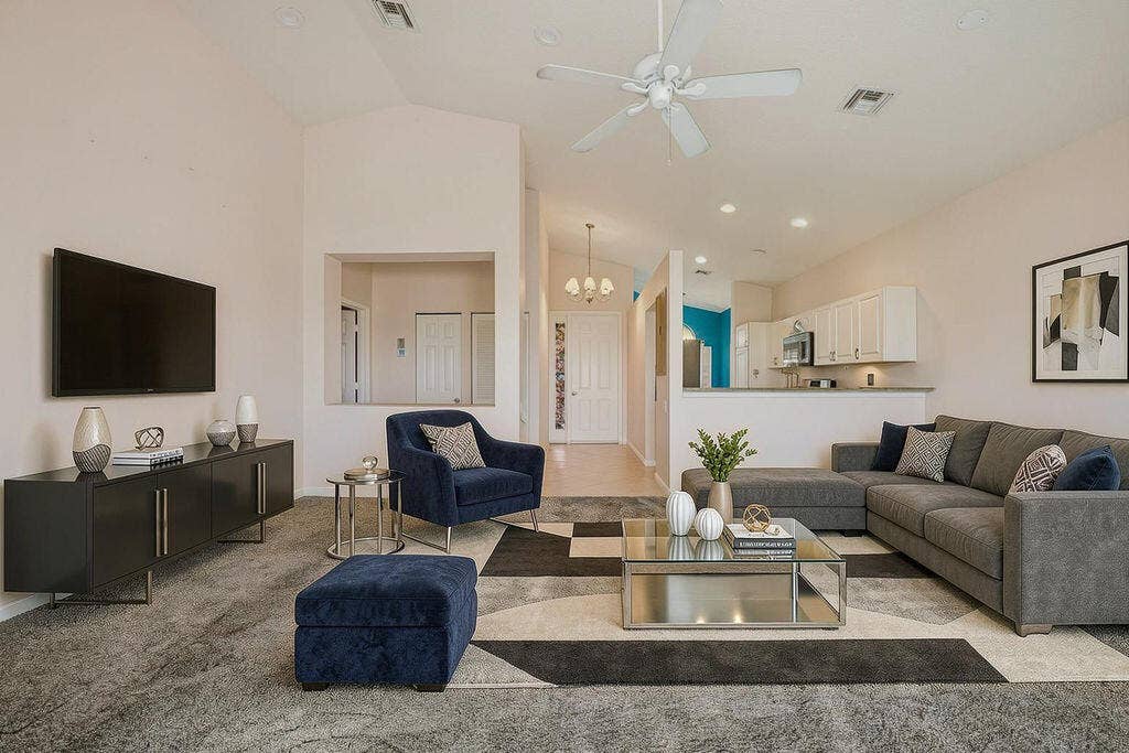 392 NW BREEZY POINT Loop, Port St Lucie, FL 34986 6ac57960295f16c6376f3935